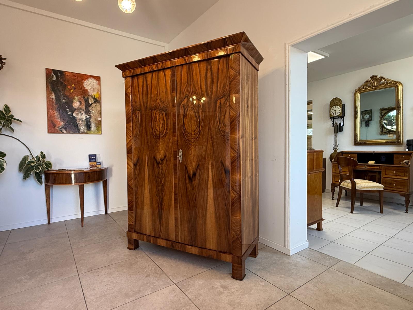 Sale Restaurierter Biedermeier Schrank Kleiderkasten Hallenschrank G2347