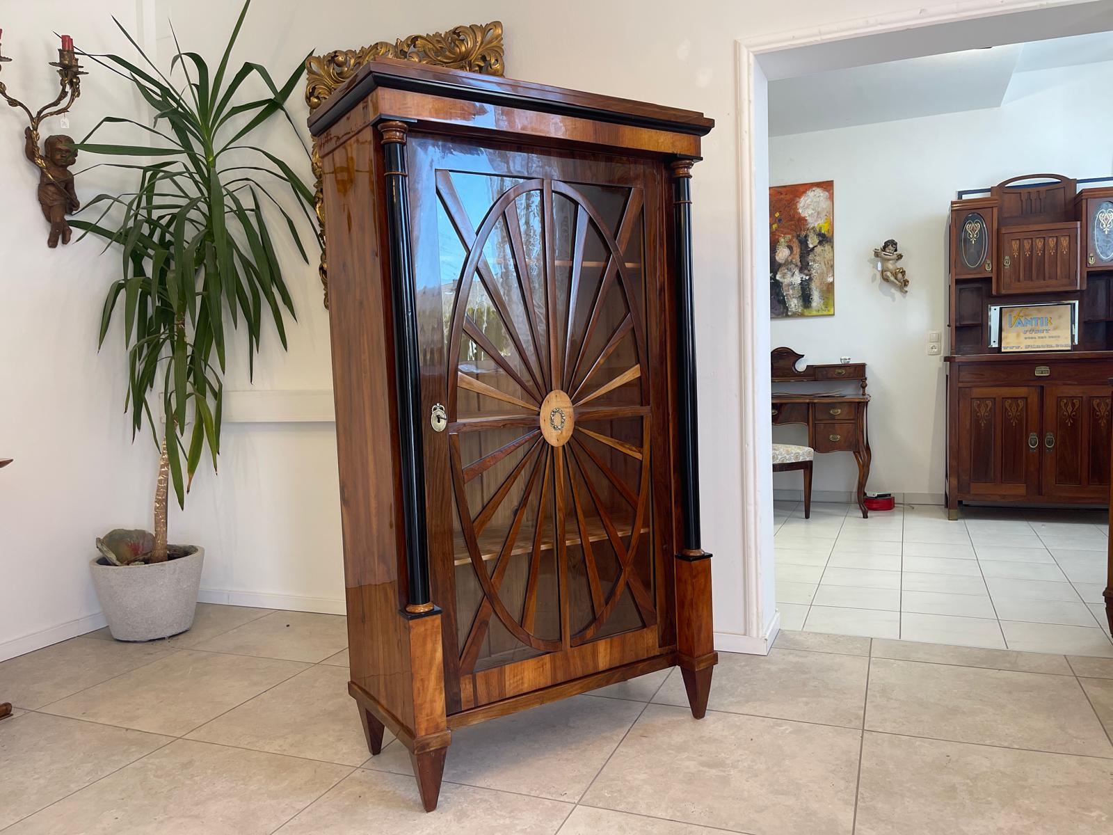 Sale Empire Vitrine Sonnenvitrine Bücherschrank Bibliotheksschrank NussholzAntiquität G1373-1