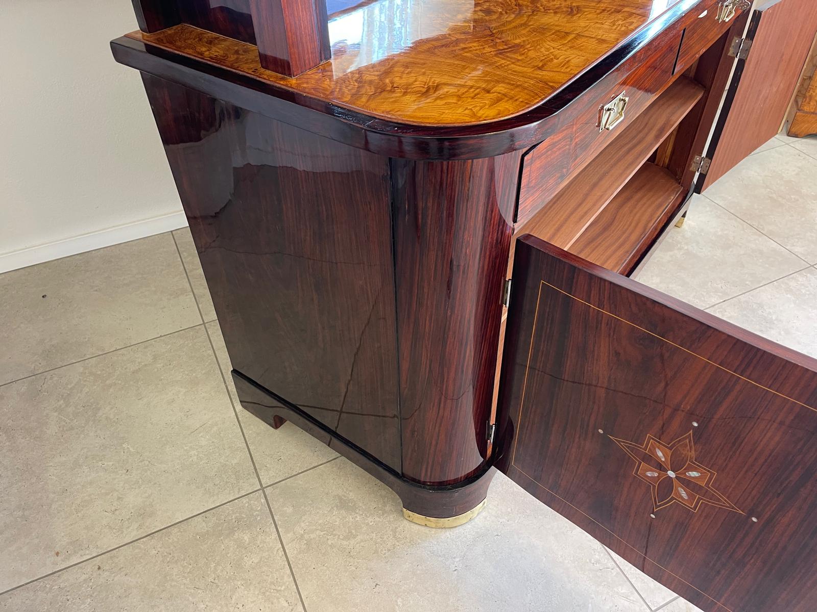 Sale Restauriertes Jugendstil Designerbuffet Aufsatzbuffet Bücherschrank G1376