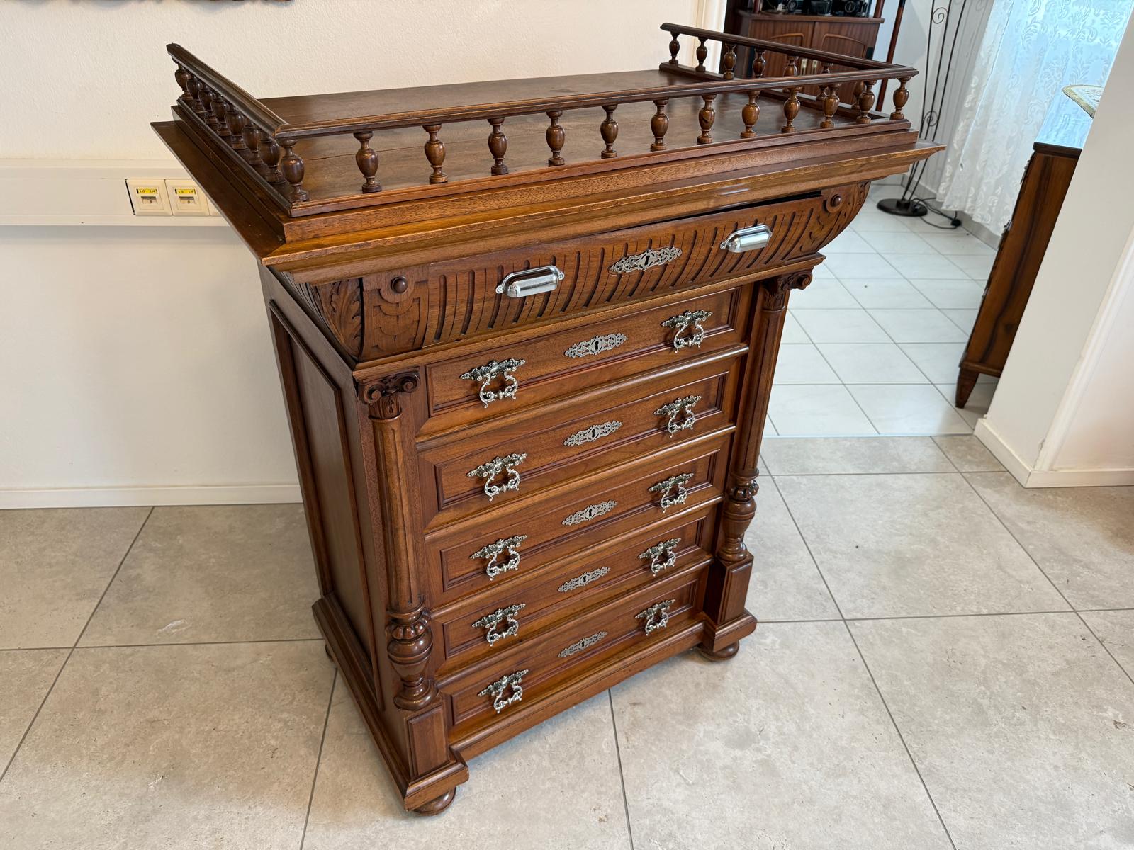 Gründerzeit Wochenkommode Nussholz Ladenschrank Säulenkommode G1729