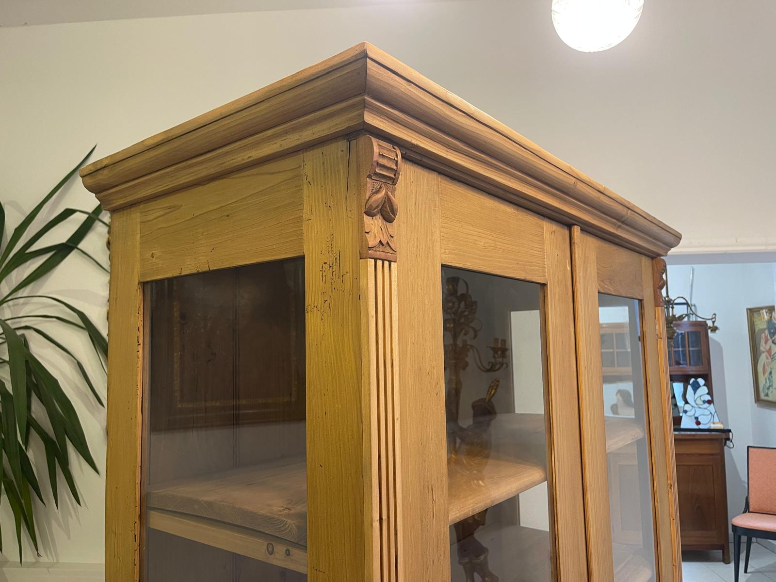 Bäuerliche Vitrine Bauernvitrine Bauernschrank Naturholz Bücherschrank Bauernmöbel A5132