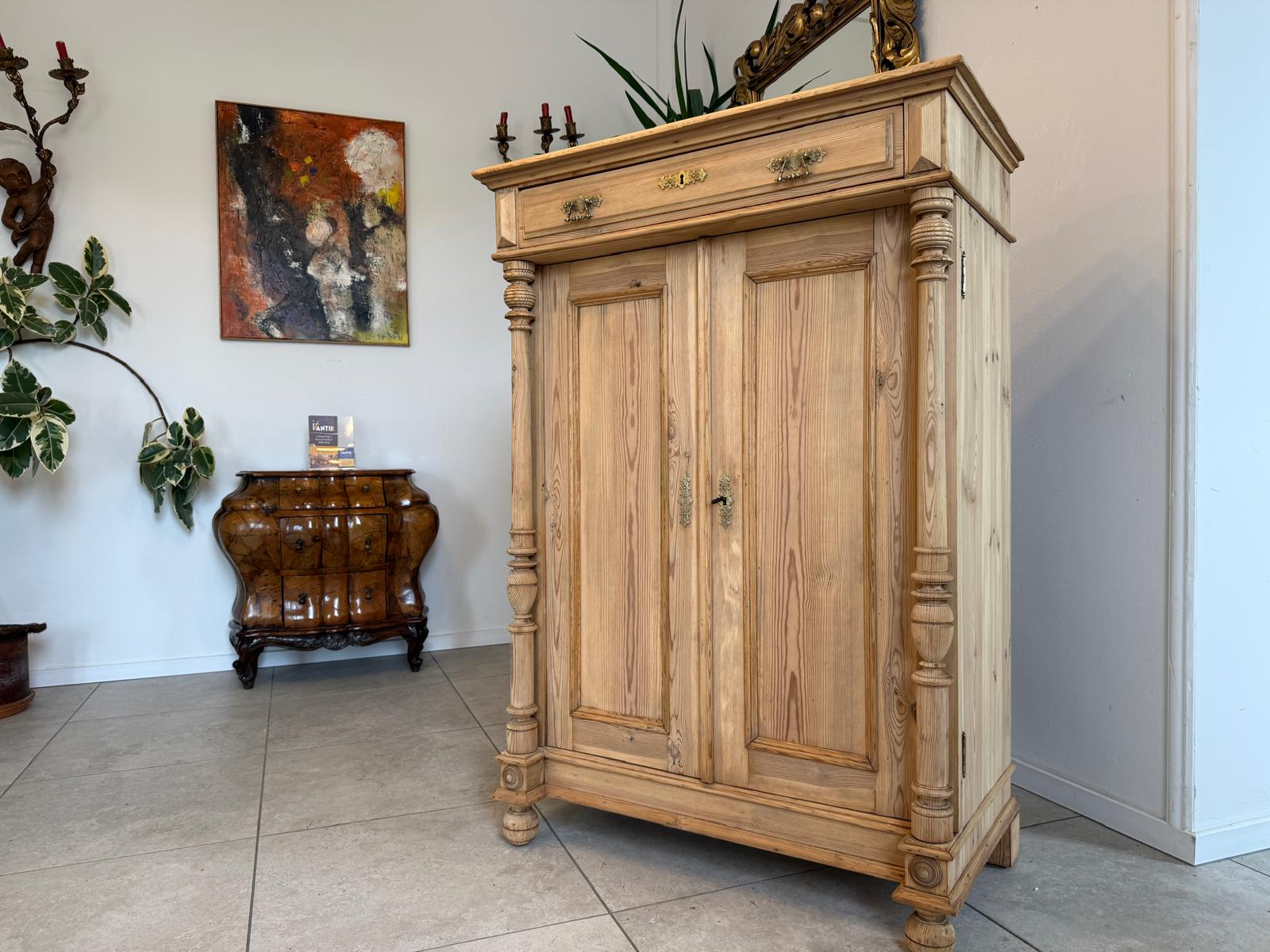 Bäuerliches Gründerzeit Säulen Vertiko Bücherschrank Halbschrank Bauernschrank D1168