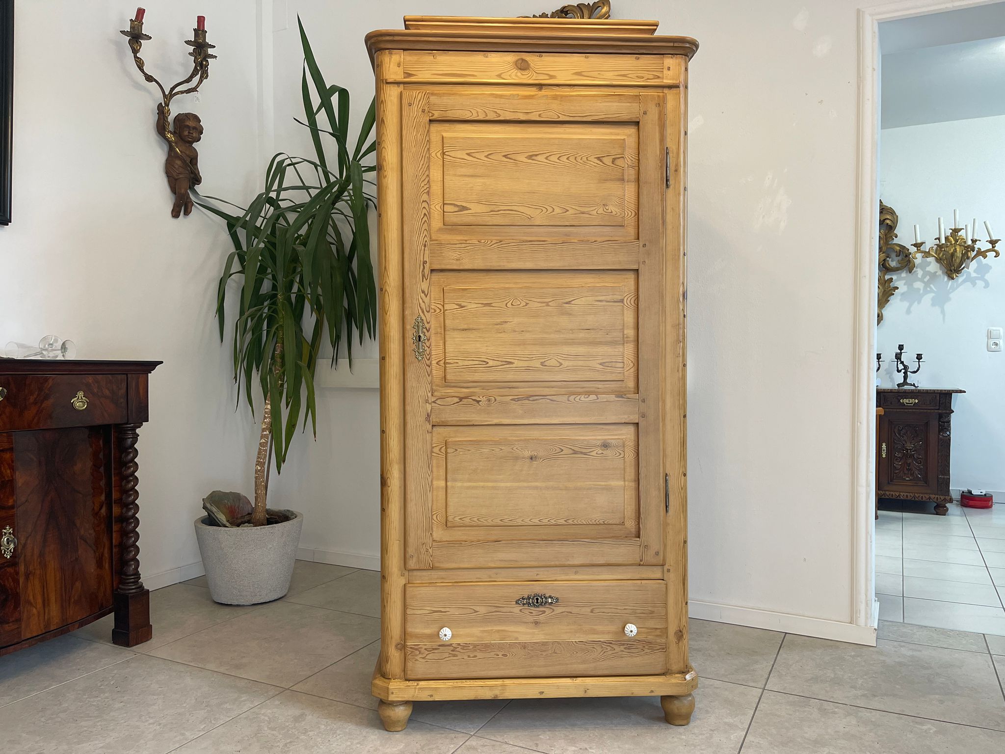 493cb9c0-b11c-4c06-9cf3-54409940d471 Steirischer Bauernschrank Biedermeier Schrank A5019