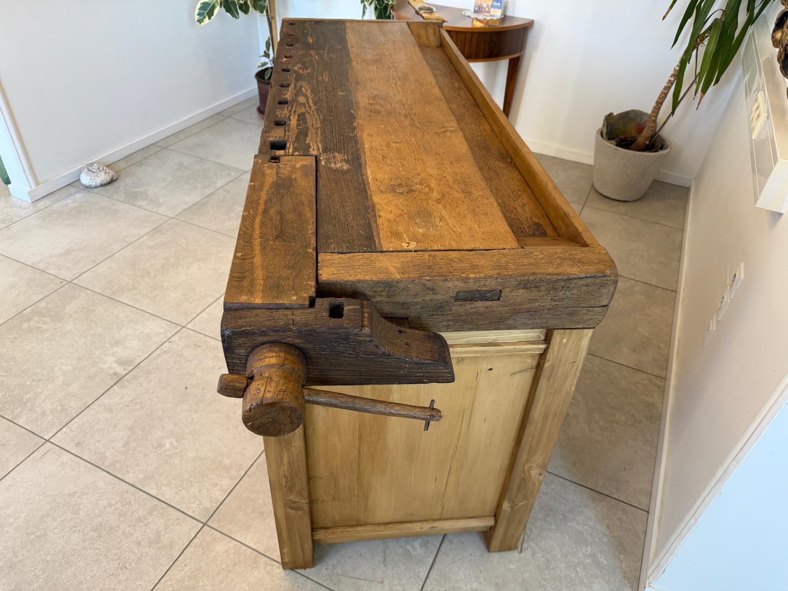 Urige Hobelbank Werkbank Pult Tresen Ladenschrank G2181