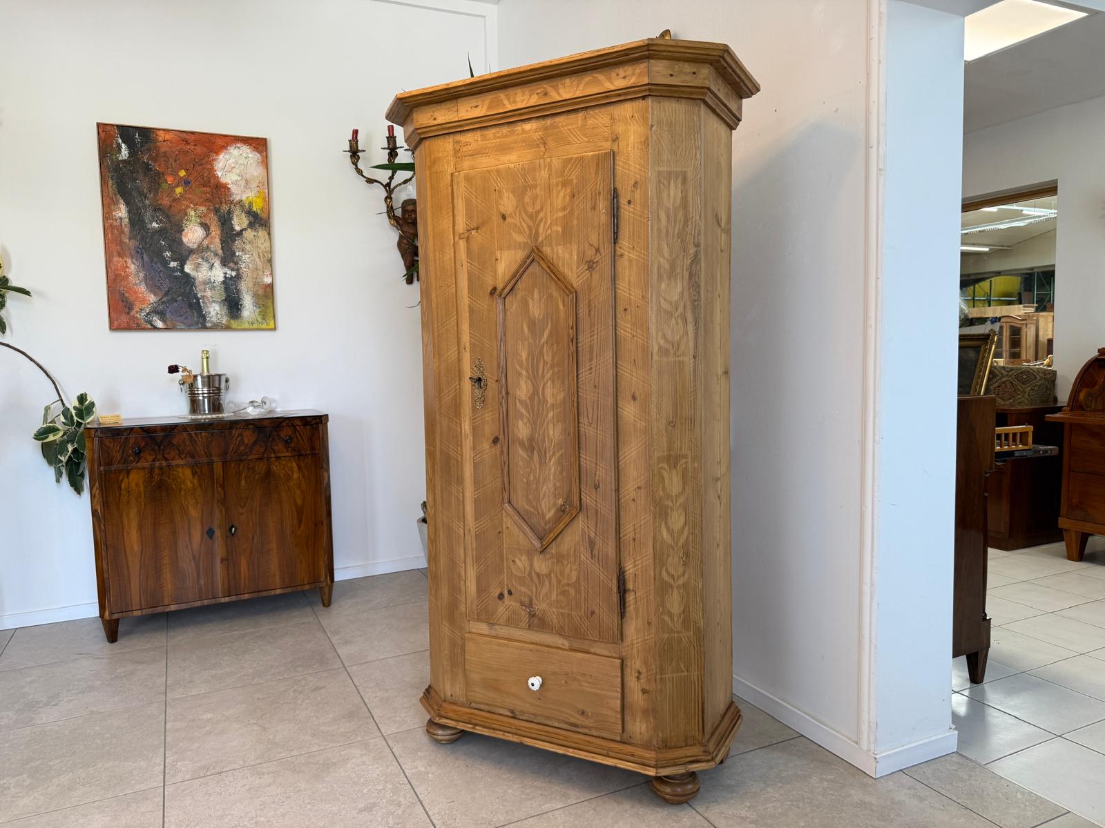 Restaurierter Biedermeier Bauernschrank Naturholzschrank G2010