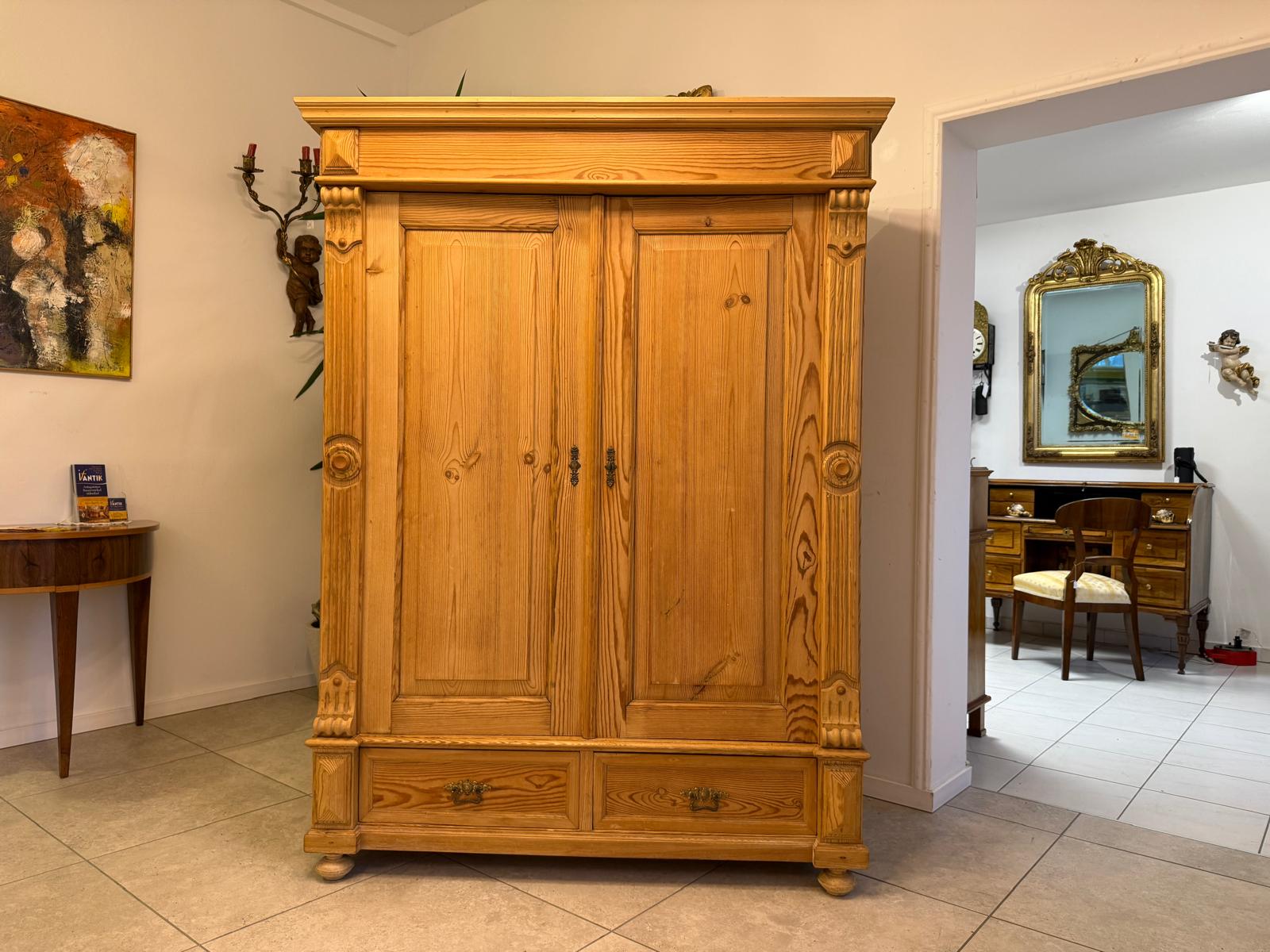SALE Gründerzeit Bauernschrank Biedermeier Schrank G2399