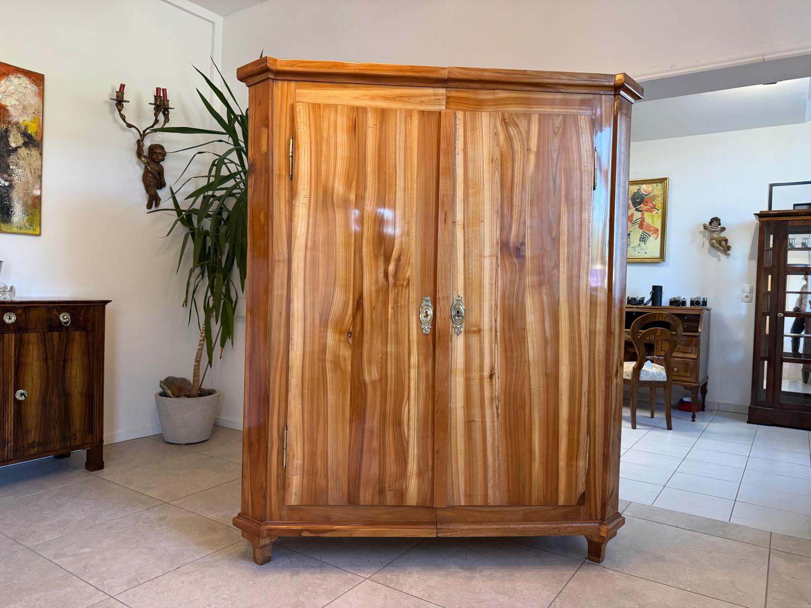 SALE Restaurierter Biedermeier Schrank Kleiderkasten Hallenschrank Antiquität G2100