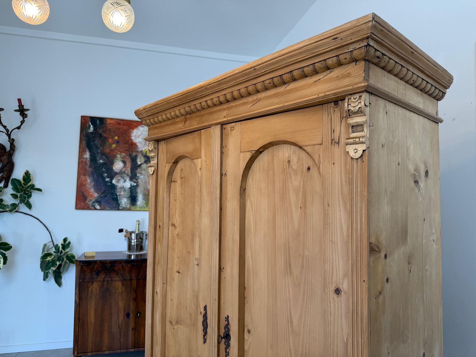 Original Gründerzeit  Bauernschrank Bauernkasten Kasten G1960