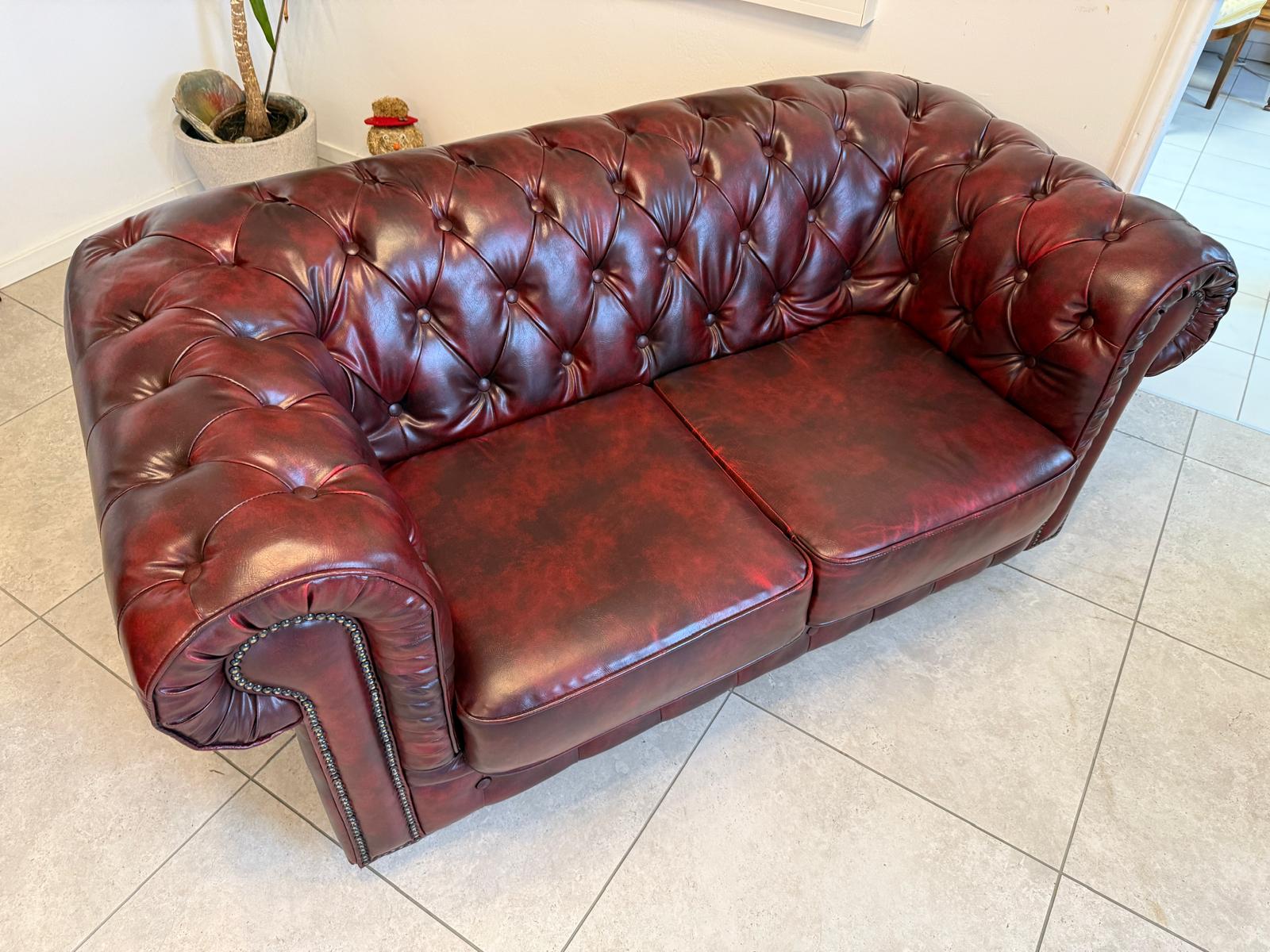 Chesterfield Ensemble 3 teilig Ledersofa Fauteuils Clubmöbel Cultmöbel G2264