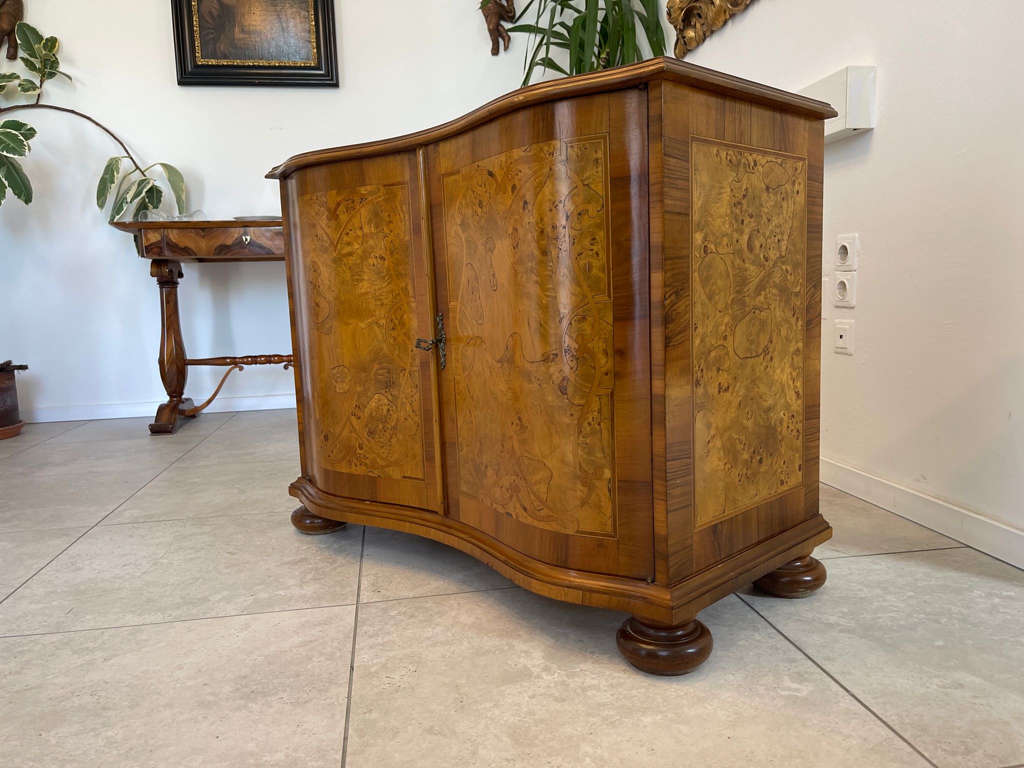 Hübsche Barockstil Anrichte Kommode Sideboard G1578