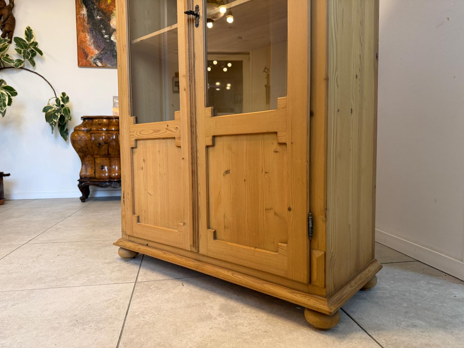 Antike Bauernvitrine Vitrine Naturholz Bücherschrank Alte Bauernmöbel D1155