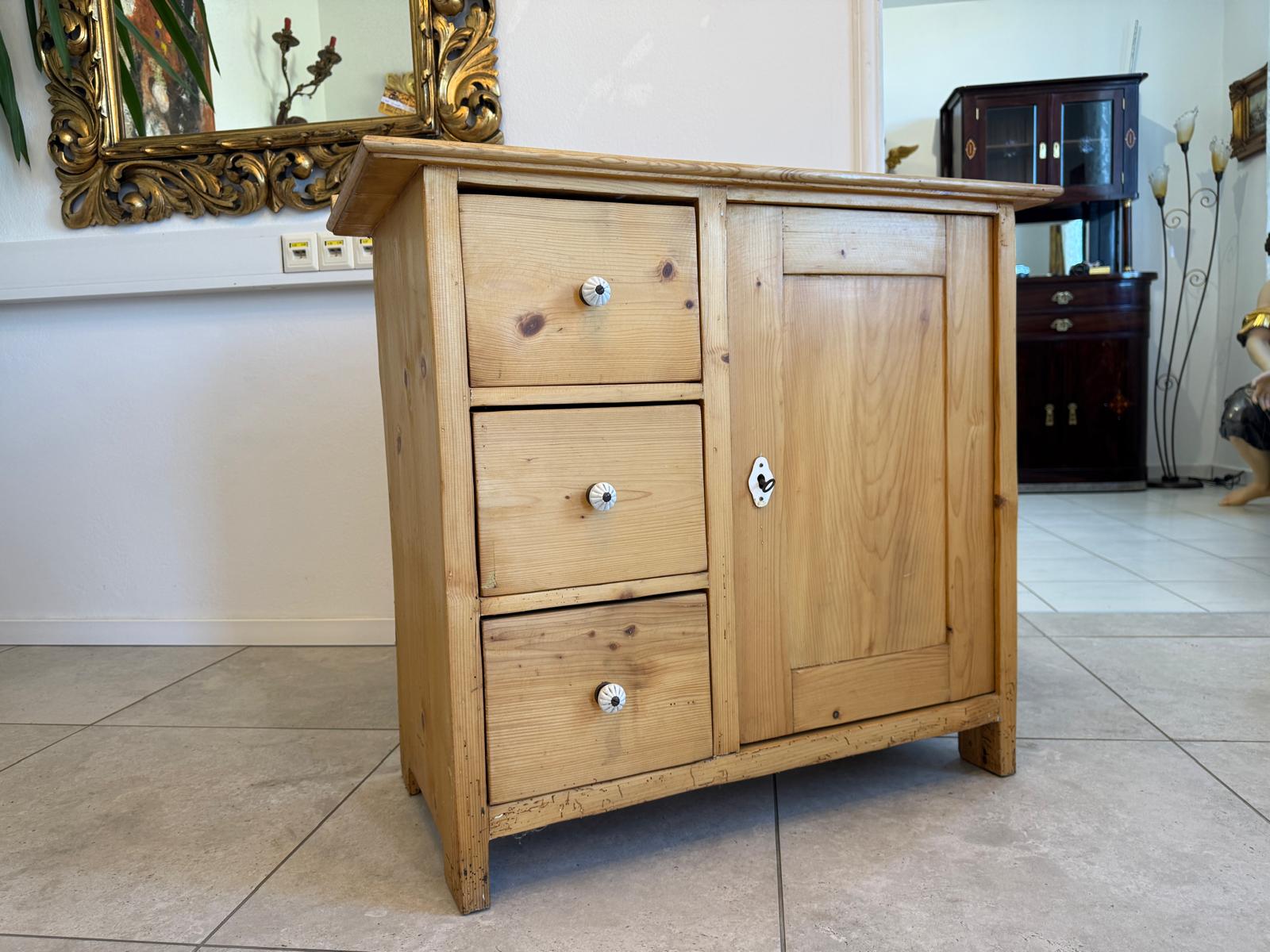 Alter Brotschrank Biedermeier Almerschrank Vorratsschrank Bauernkasten D2421