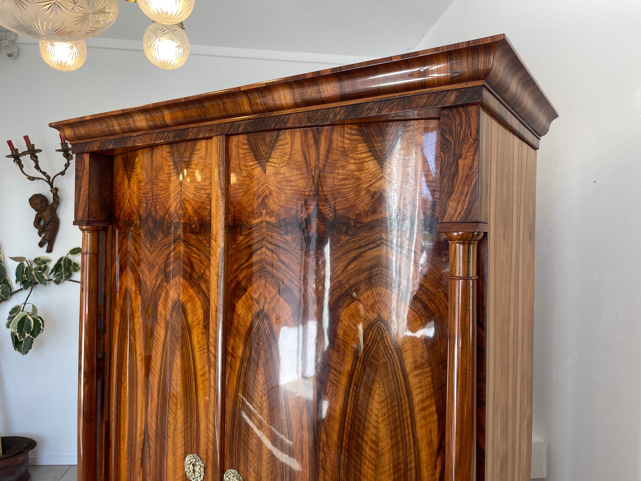 SALE Traum Empire Schrank Säulenschrank Restauriert Antiquität Marketiert G1378