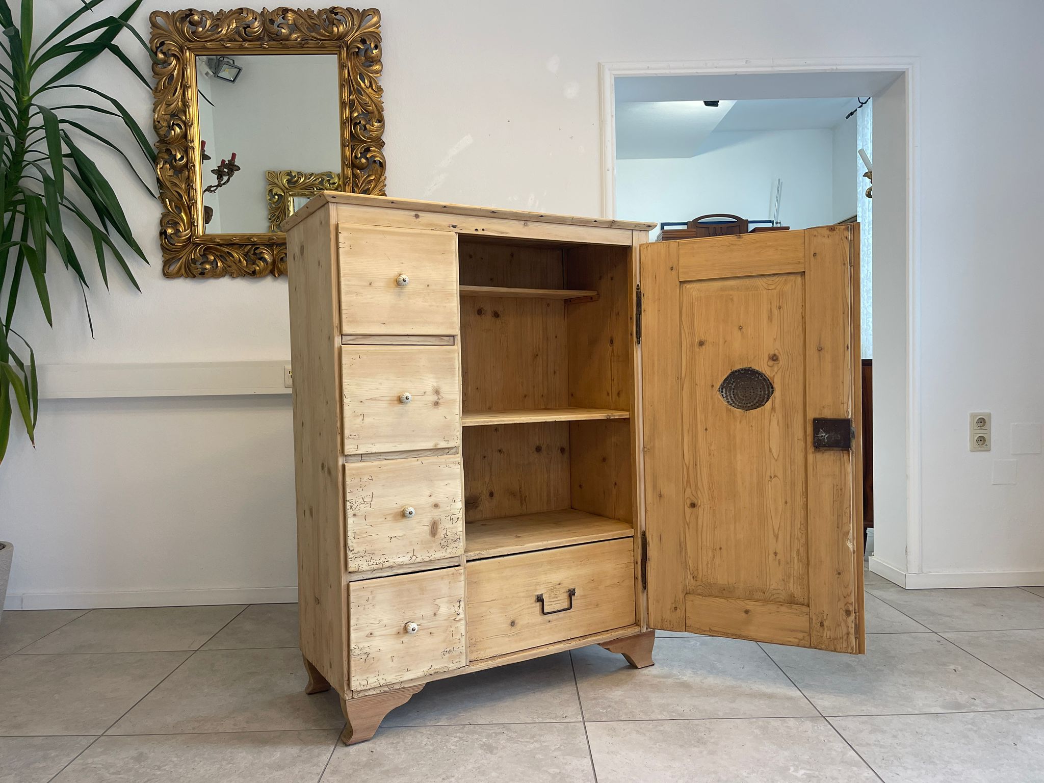 Brotschrank Almerschrank Speiskasten Bauernkasten Naturholzschrank G1611