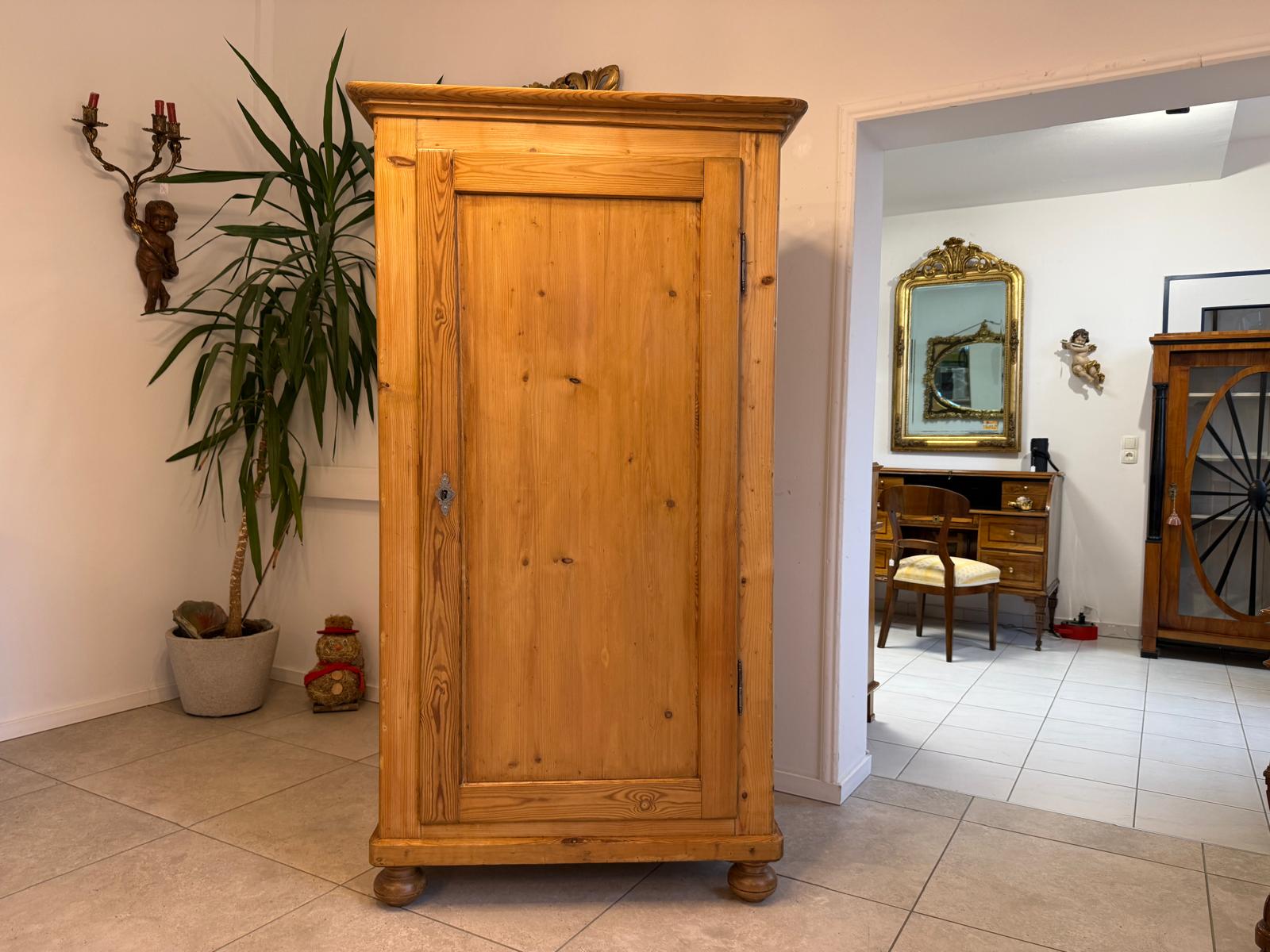 Restaurierter 1 türiger Bauernschrank Biedermeier Naturholzschrank G2255