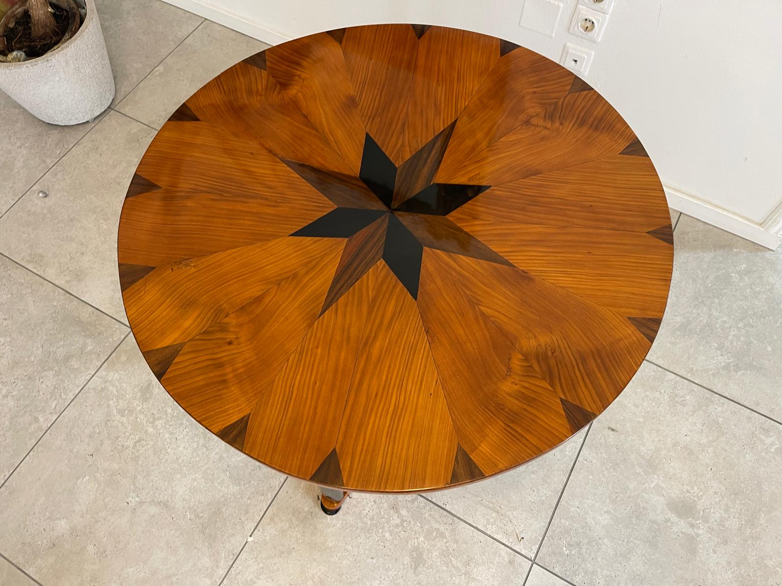 Rstaurierter Biedermeier Tisch Stern Intarsien Designertisch Antiquität G1189