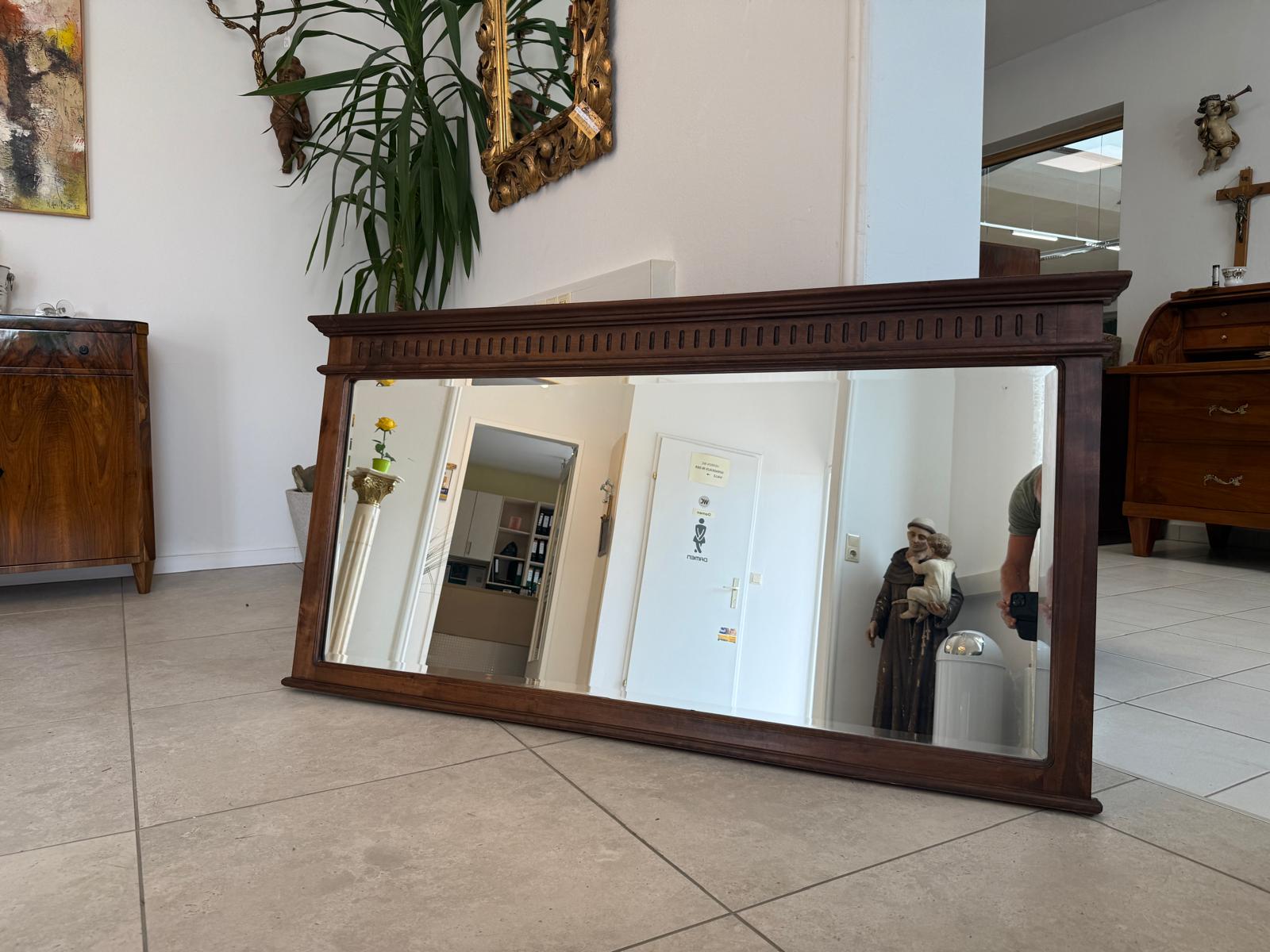 Eleganter Dekorativer Spiegel Konolinalstil Wandspiegel G1987