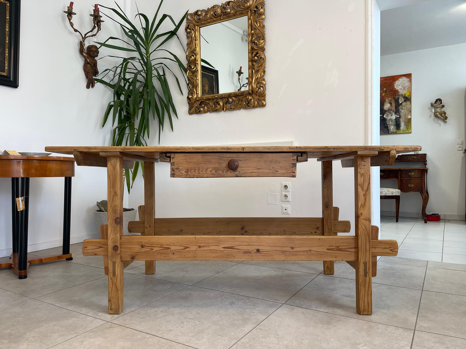 Massiver Kräutertisch Tafeltisch Bauerntisch Thresen aus massivem Holz, G1327