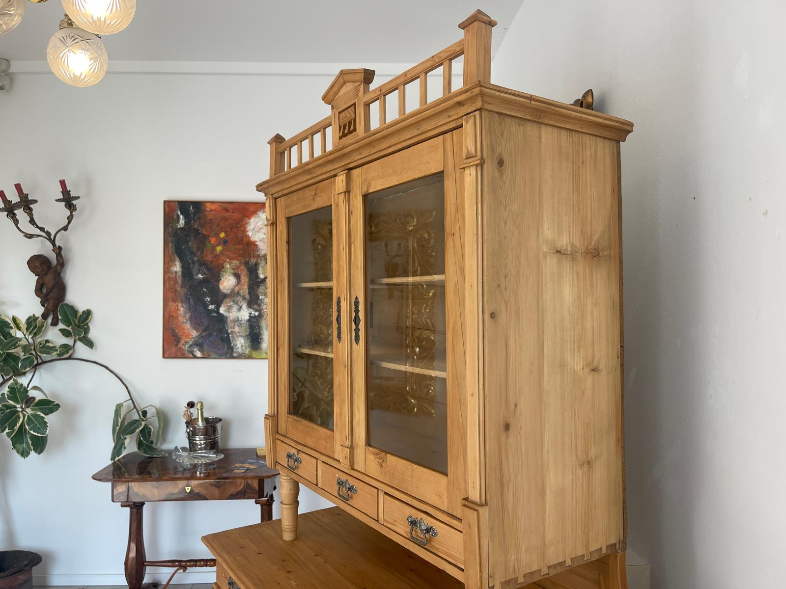 Originale Restaurierte Jugendstil Küchenbuffet Küchenschrank Küchenkredenz G1716