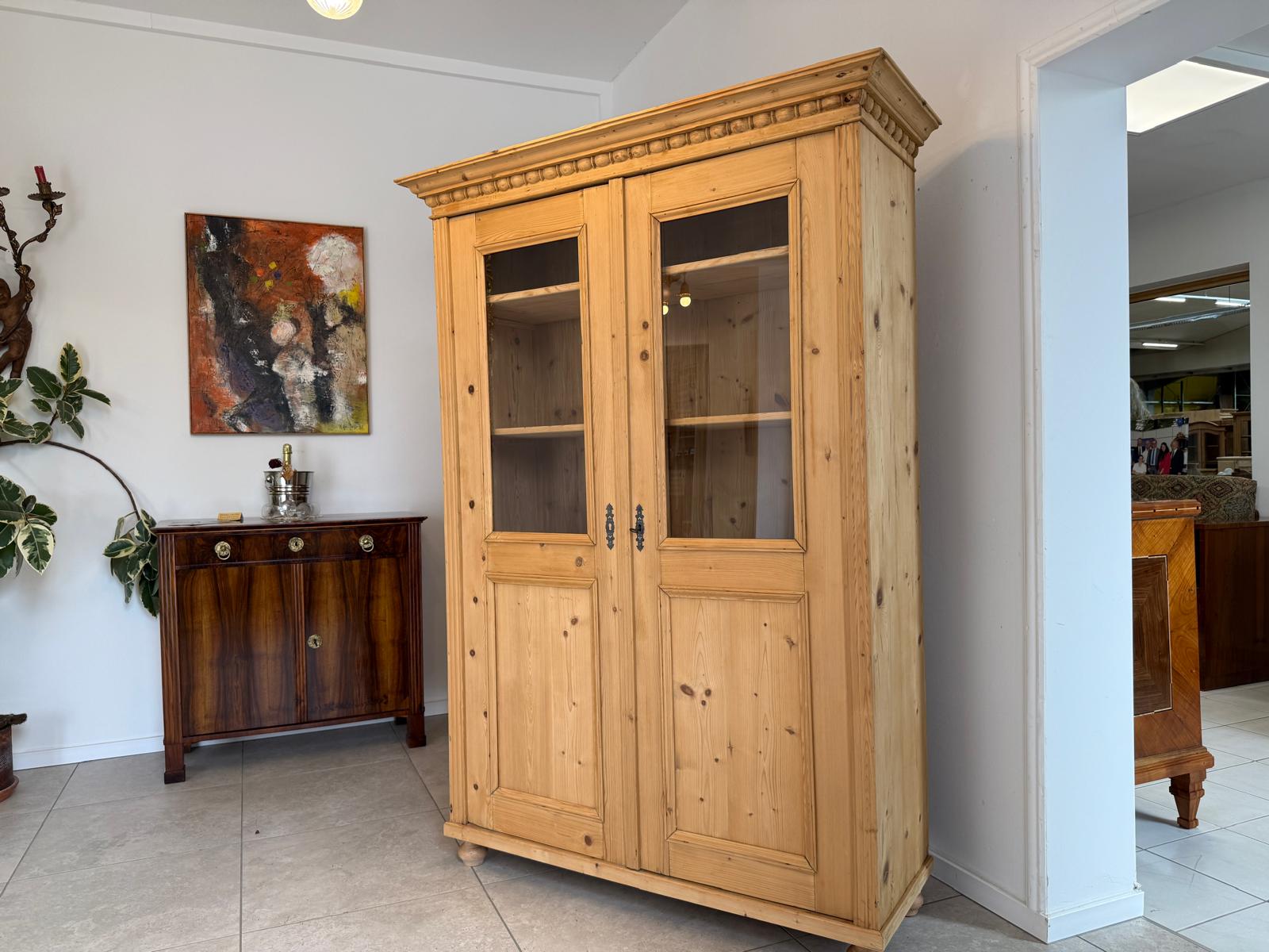 Bäuerliche Vitrine Bauernvitrine Bauernschrank Naturholz Bücherschrank G2117