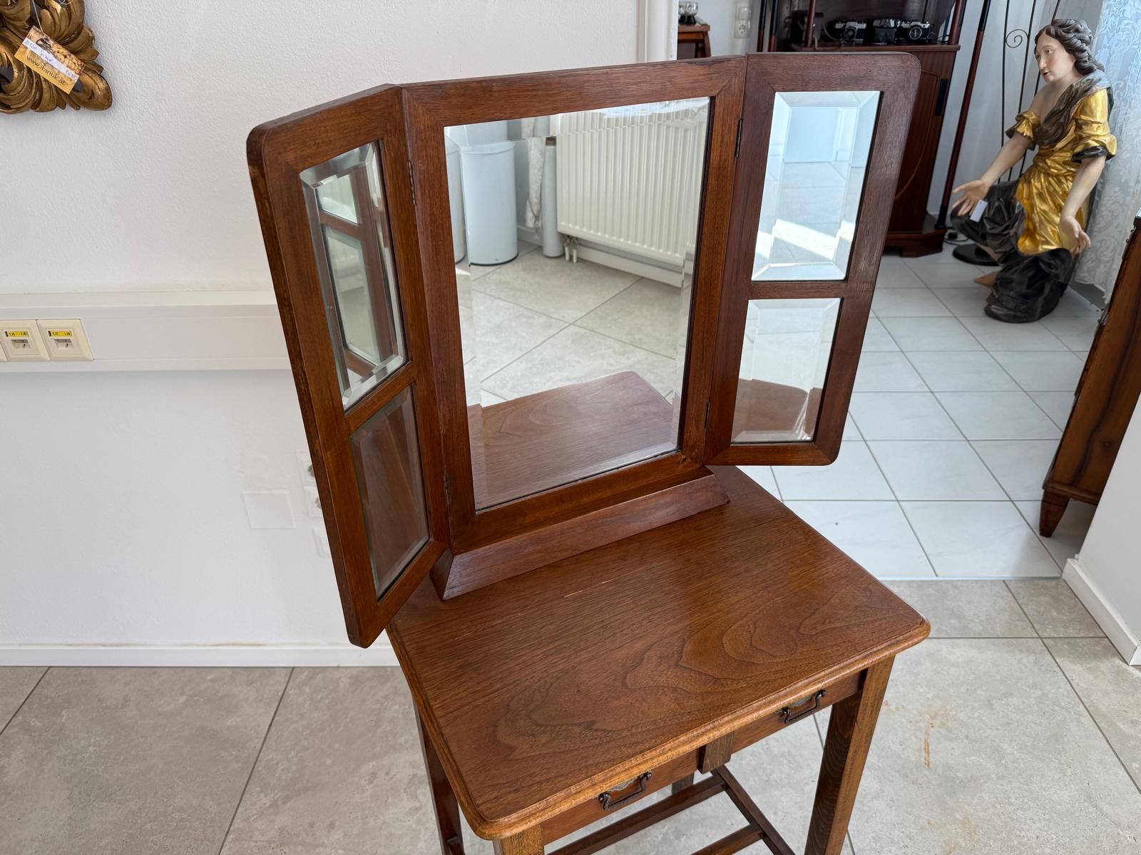 Restaurierter Jugendstil Tisch Schminktisch Beistelltisch G1958