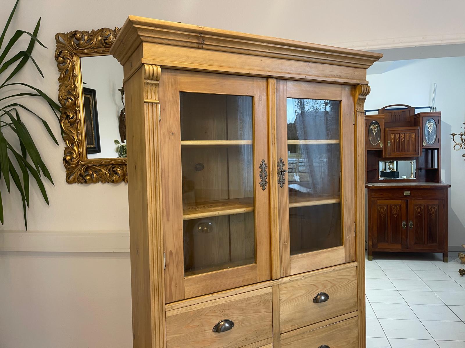 Bäuerliche Vitrine Bauernvitrine Naturholz Bücherschrank Bauernstube G1245