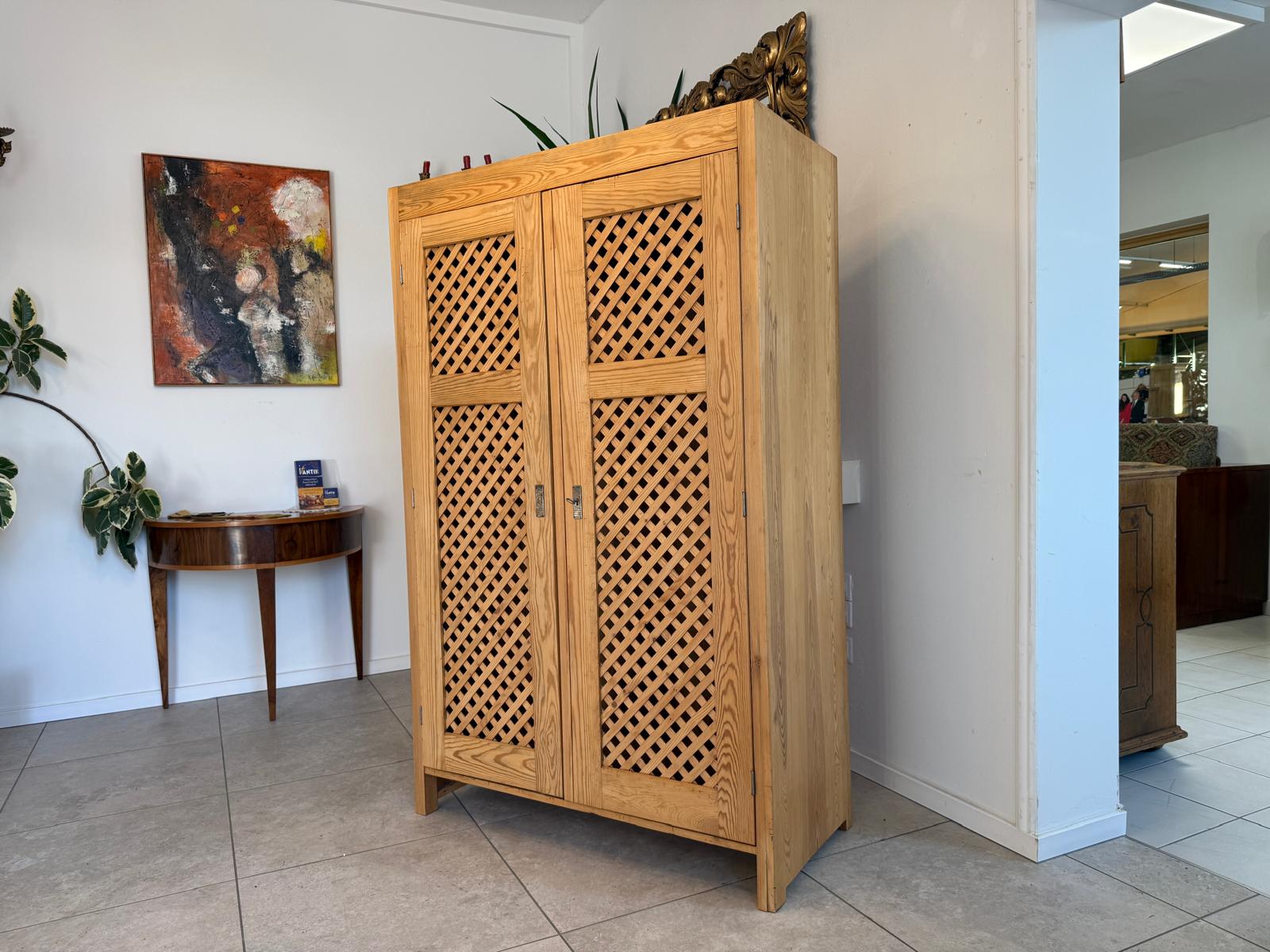 Jugendstil Bauernschrank Naturholzschrank Gitterschrank Naturholschrank D1013