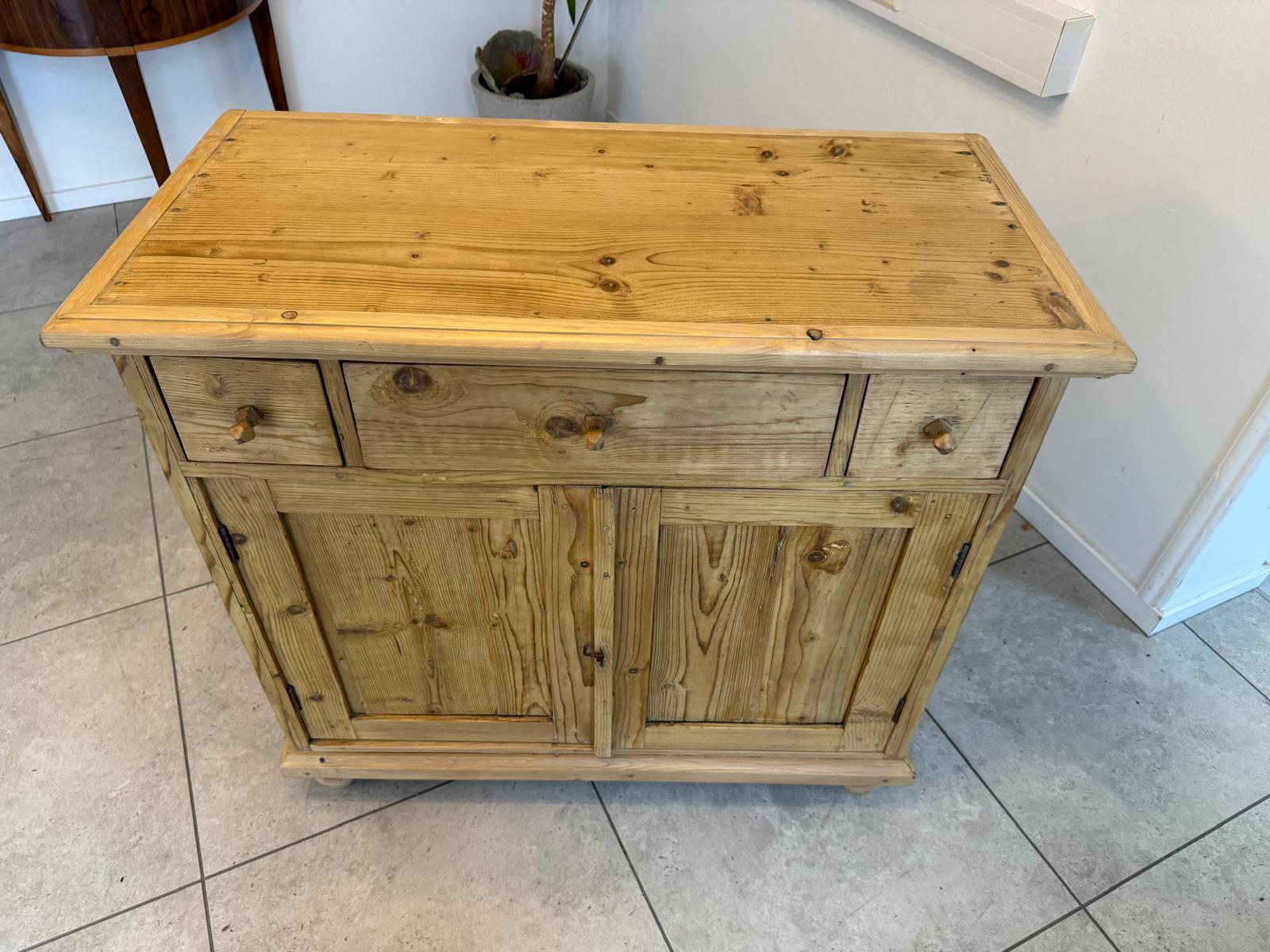 Bäuerliche Gründerzeit Anrichte Antik Kommode Naturholz Weichholz D1078