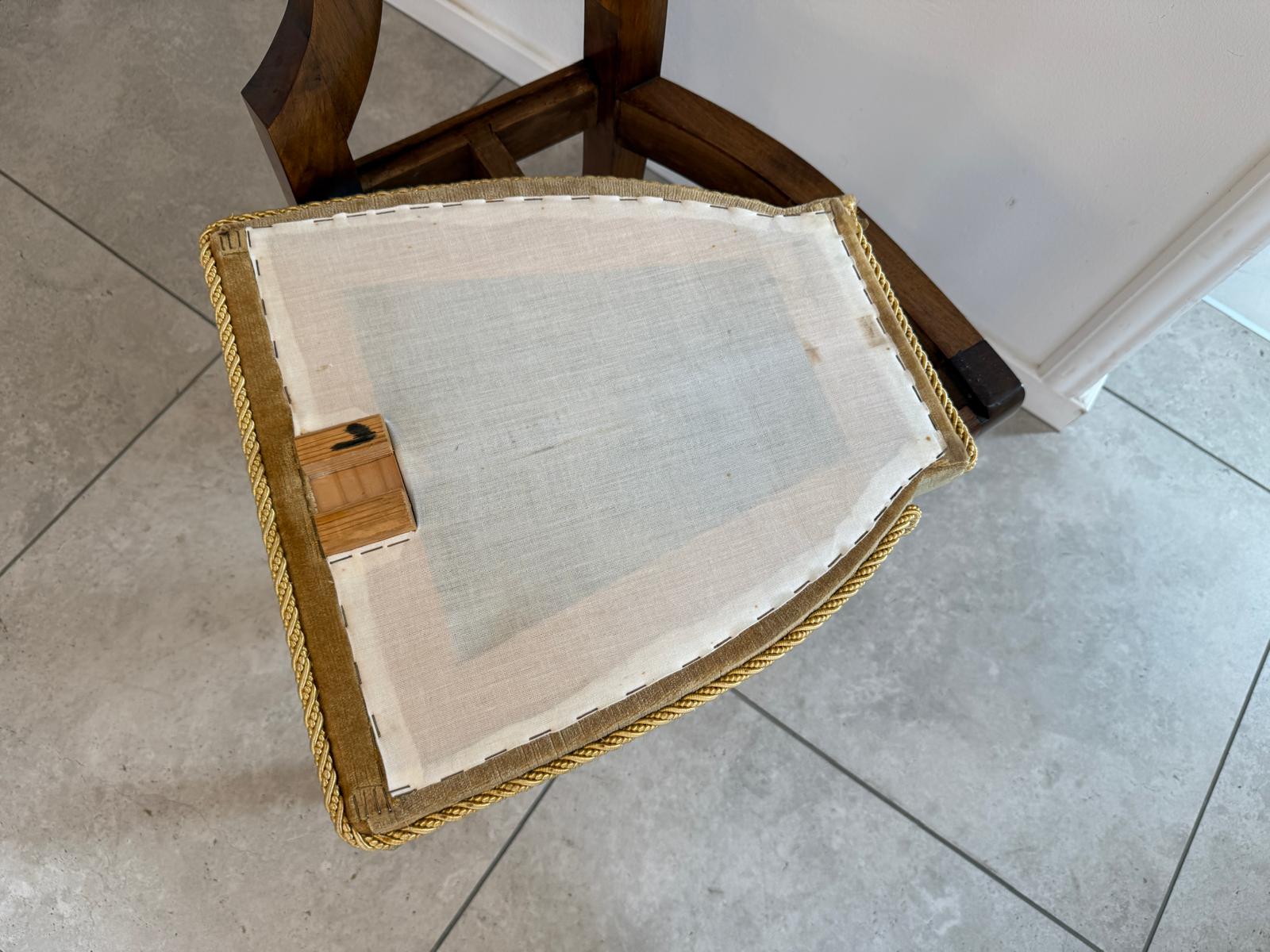 Biedermeier Sessel Nussholz Stuhl Antiquität G2106