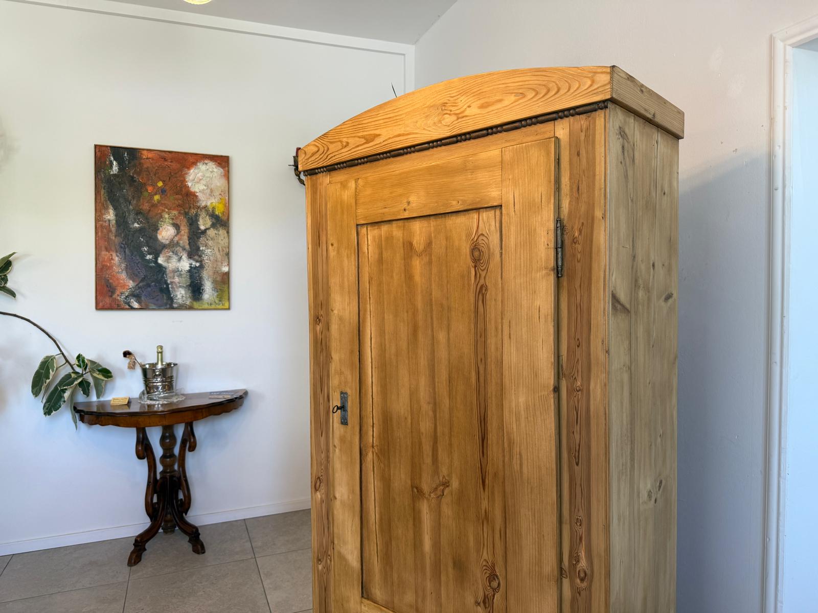 Originaler restaurierter Biedermeier Bauernschrank Naturholzschrank G1784