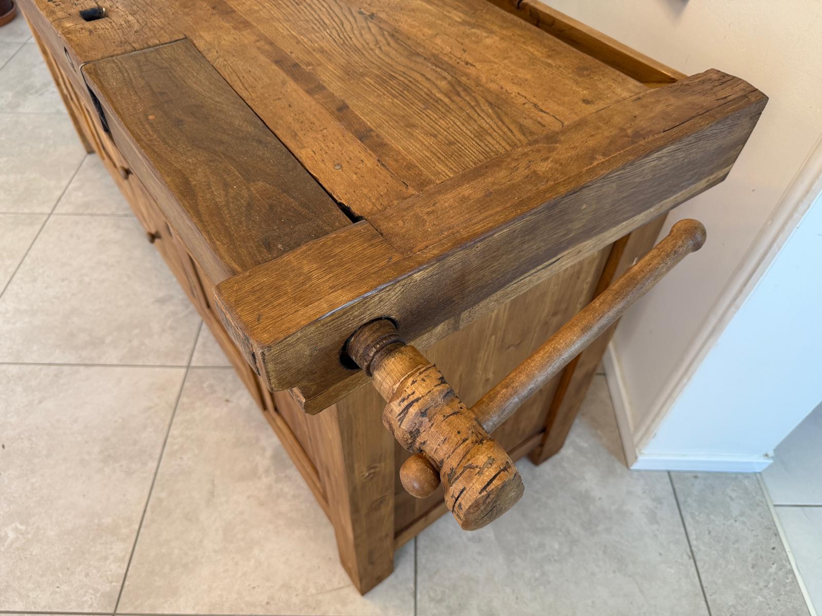 Urige Hobelbank Werkbank Pult Tresen Ladenschrank G2180