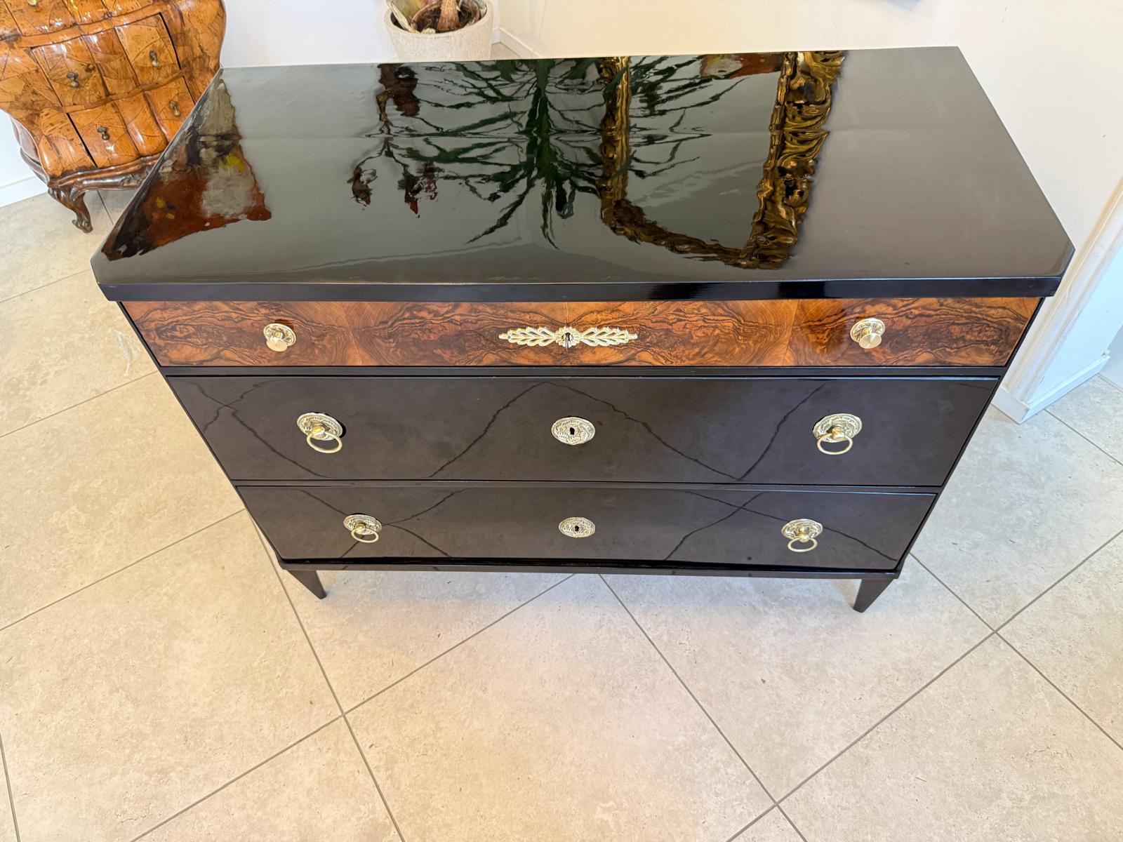 Restaurierte Biedermeier Kommode 3 Ladenkommode Nussholz Antiquität D1175