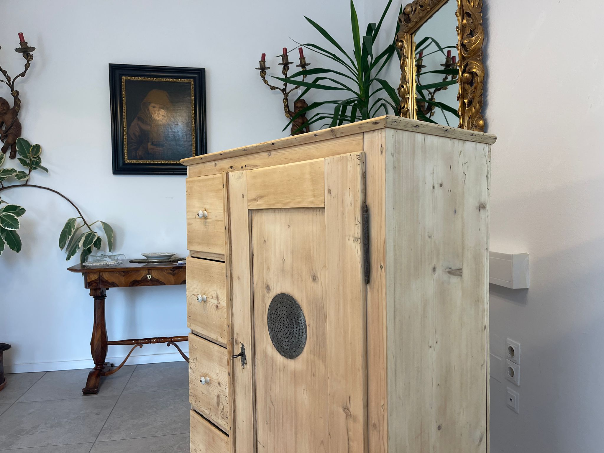 Brotschrank Almerschrank Speiskasten Bauernkasten Naturholzschrank G1611