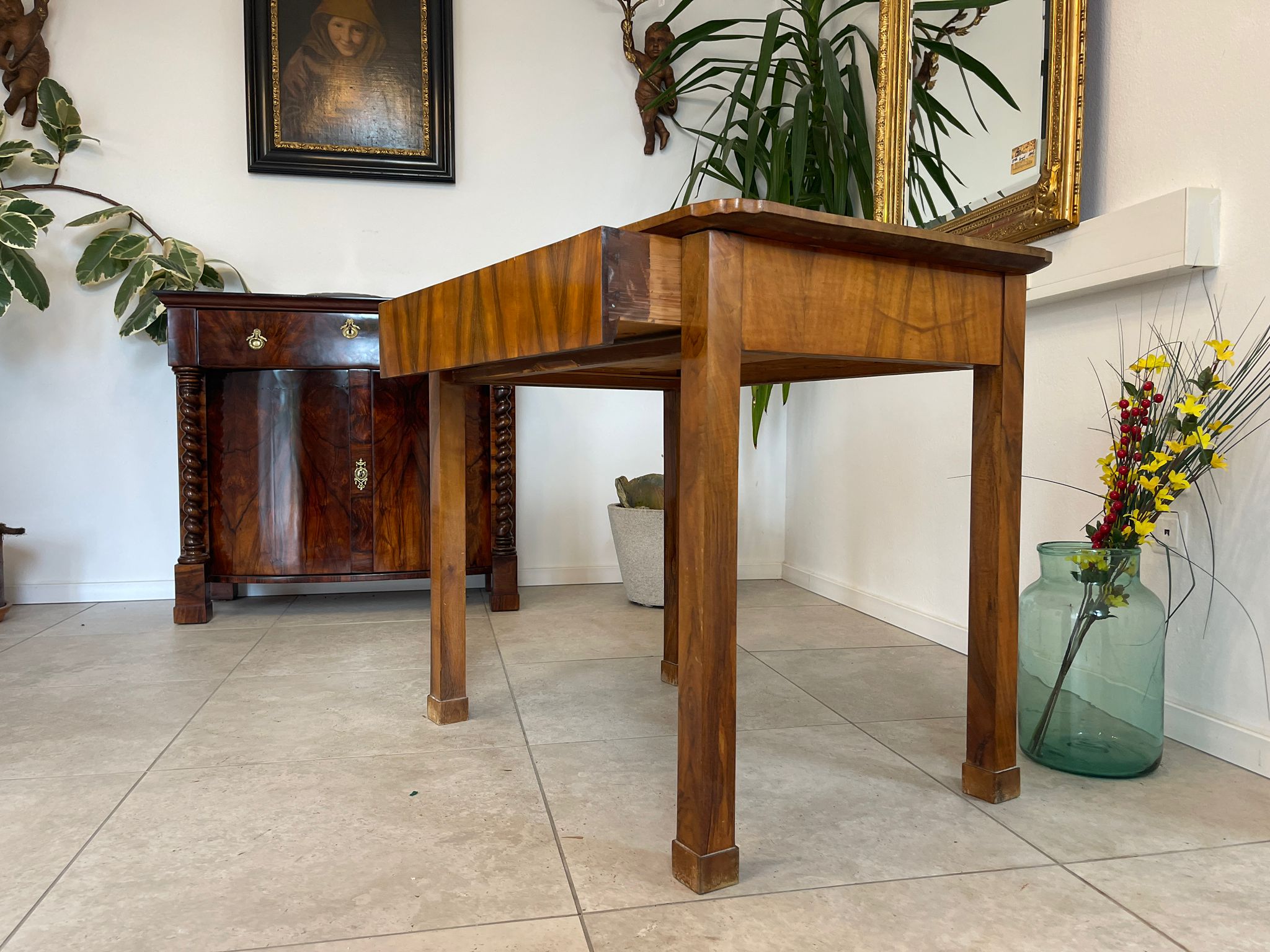 bfb3cbd9-3c1f-4358-8b86-c9b250c19e63 Originales Biedermeier Tischerl Stempeltisch A4567-1