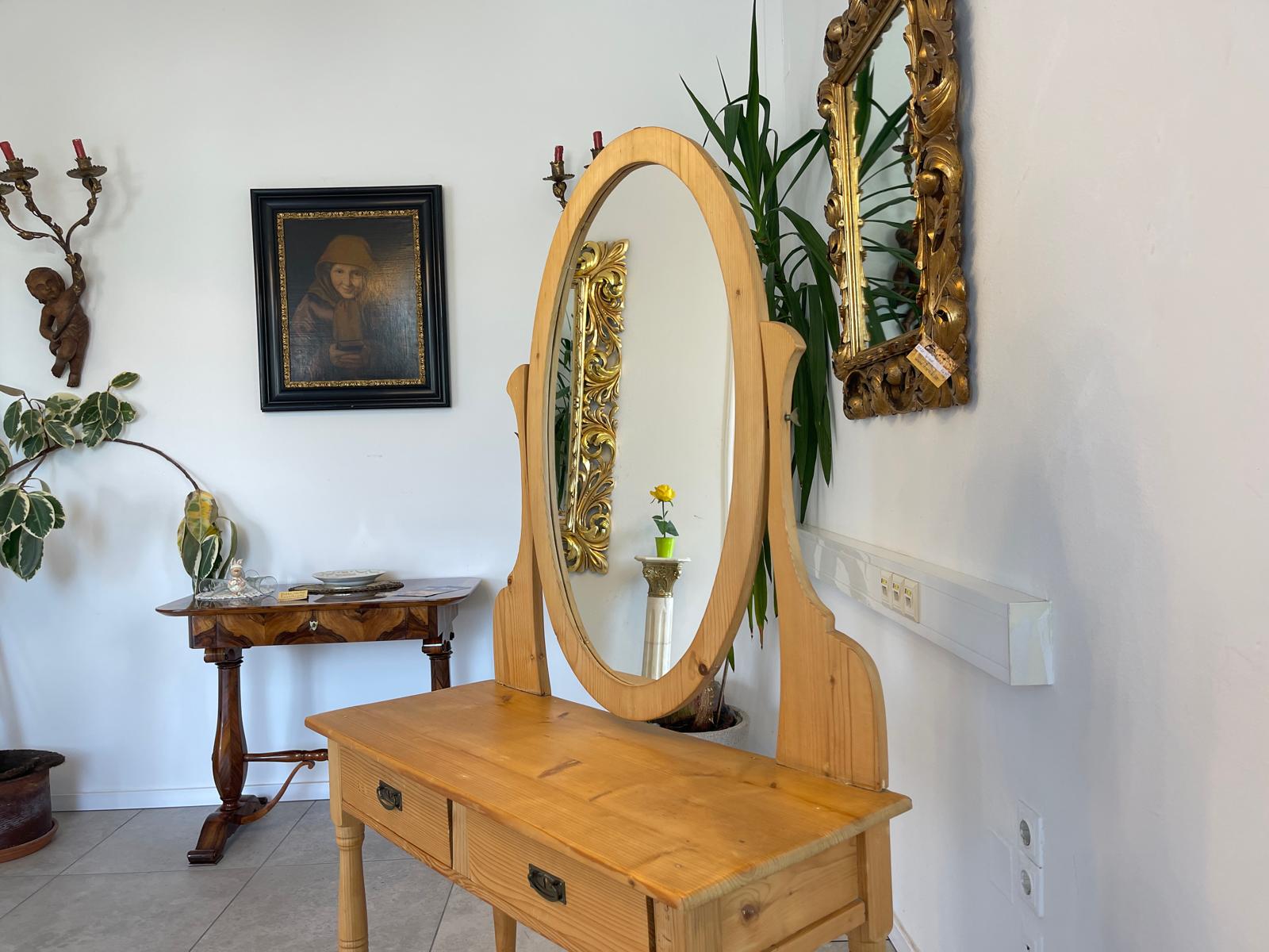 SALE Eleganter Schminktisch aus hellem Weichholz Bauernkasten G1347