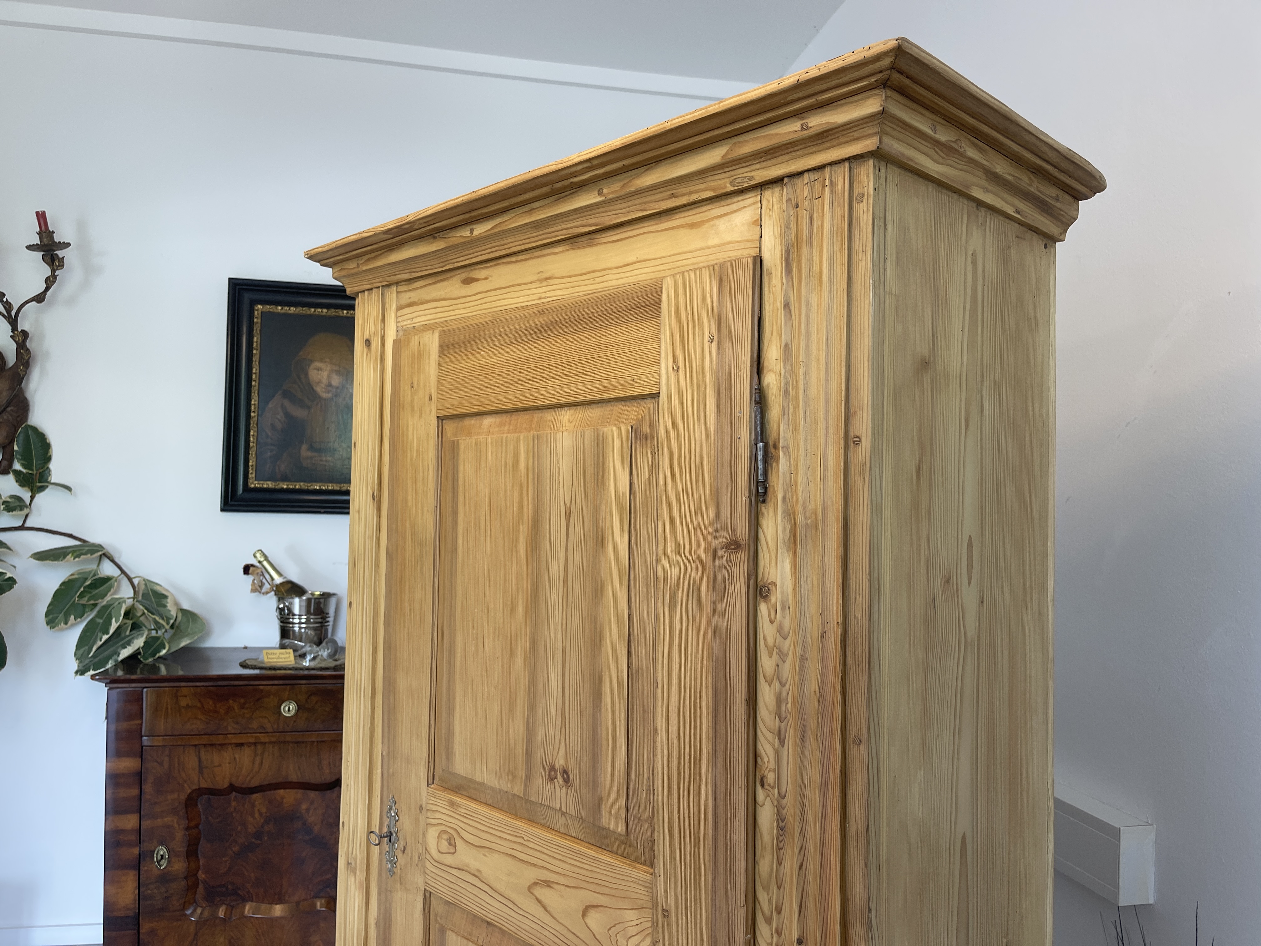 IMG_8408 Biedermeier Bauernschrank Naturholzschrank A4402