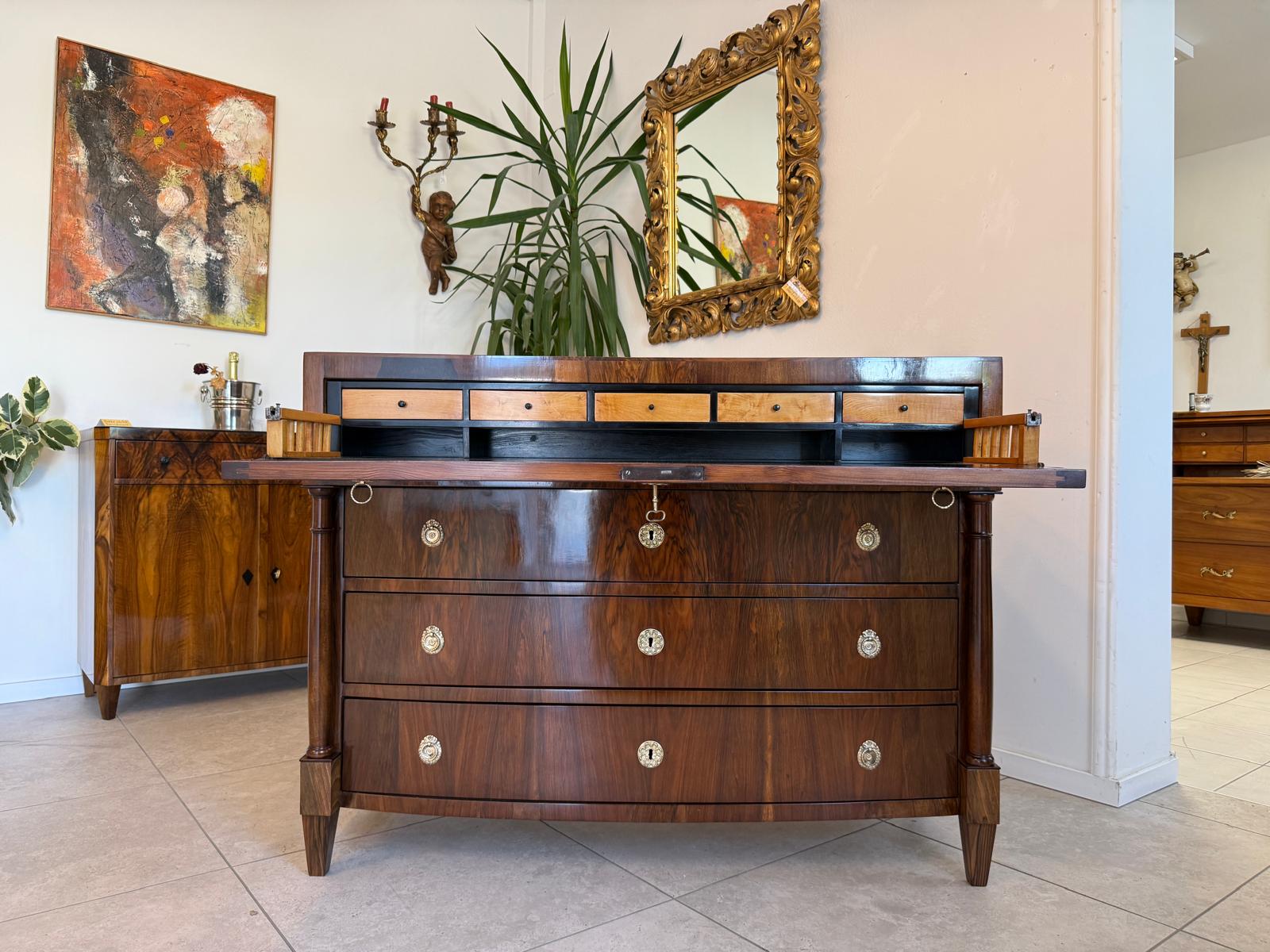 Restaurierte Biedermeier Schreibkommode Nussholz Antiquität G1967