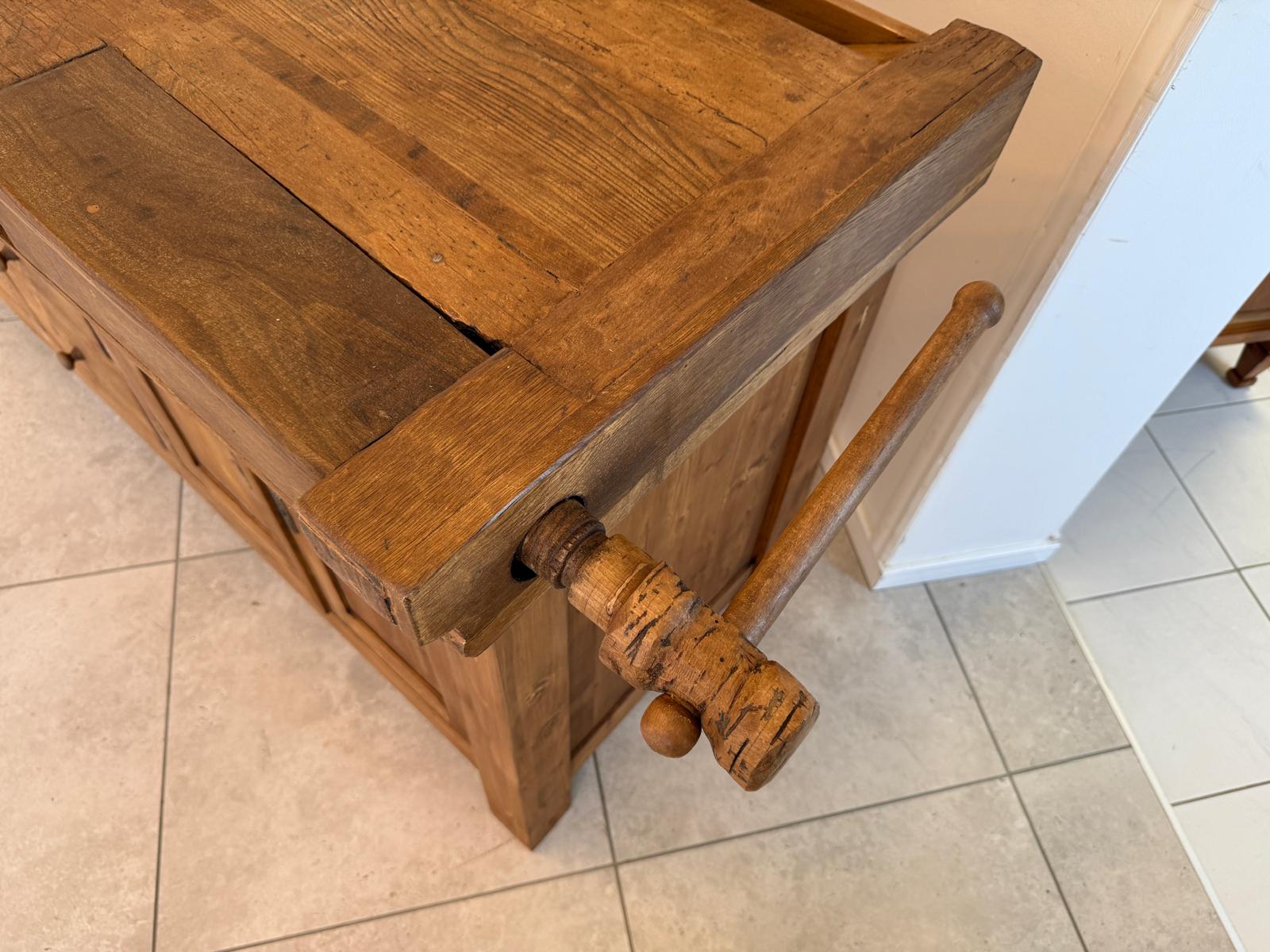 Urige Hobelbank Werkbank Pult Tresen Ladenschrank G2180