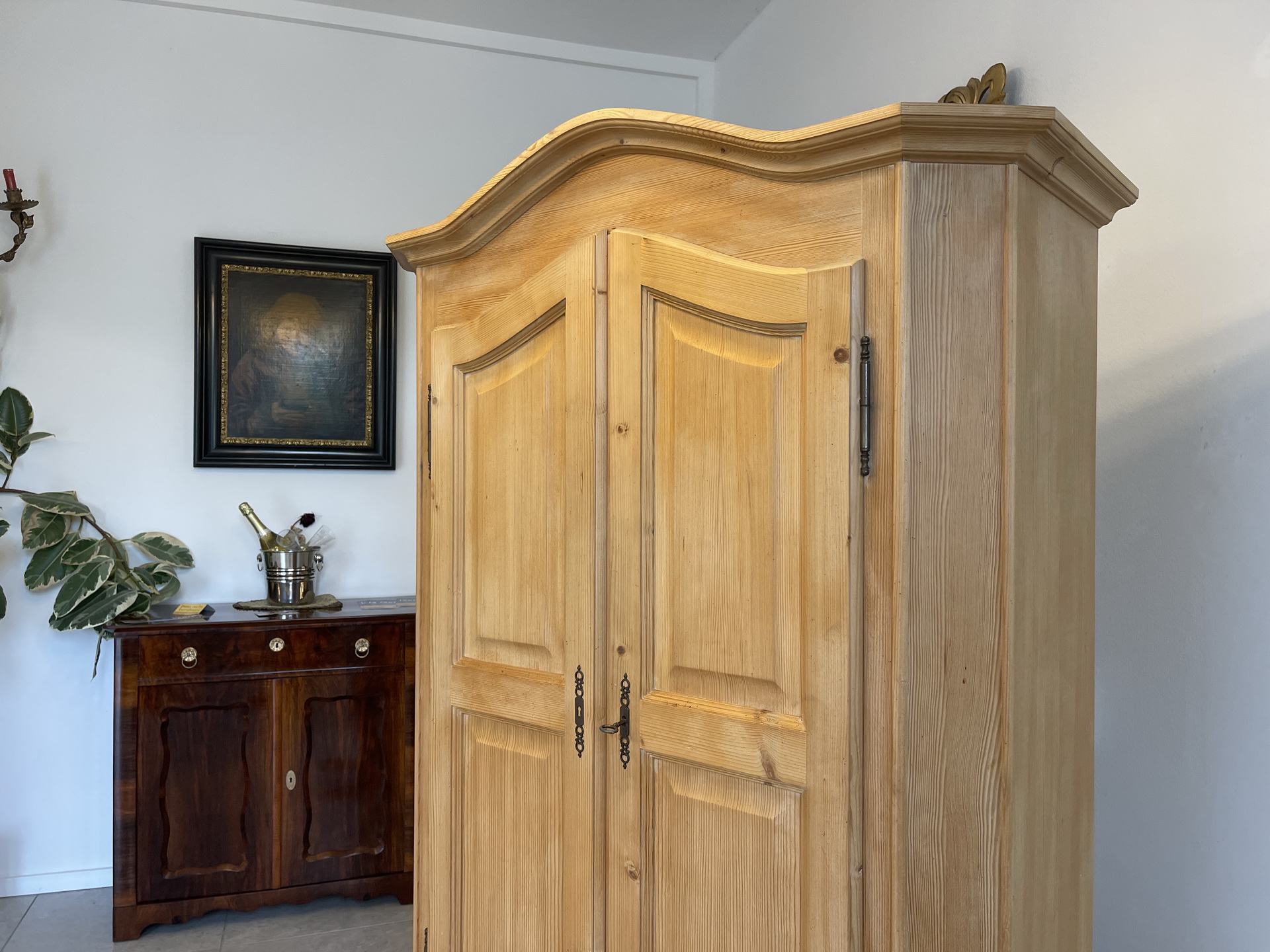 Bauernschrank Landhausschrank Barockstil Schrank B1856