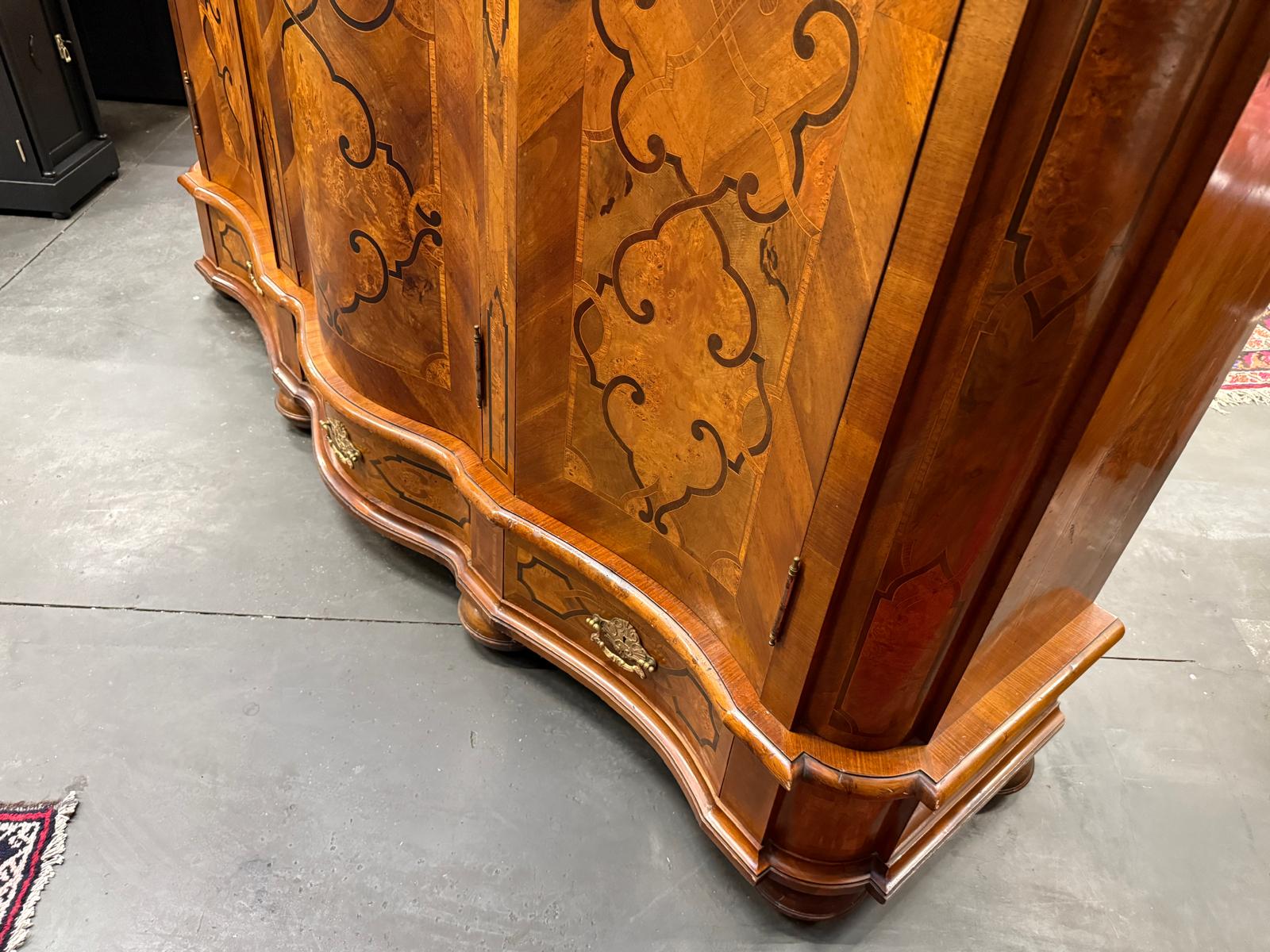 Barocker Hallenschrank Barockschrank Maria Theresienschrank G2313