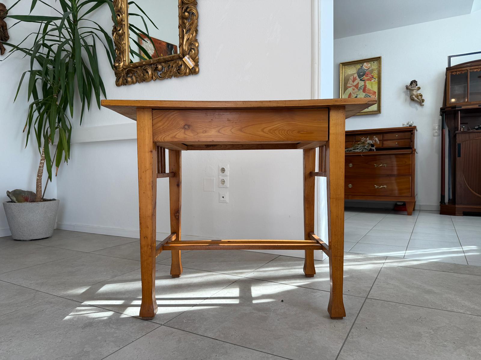 Jugendstil Tisch Kirschholz Beistelltisch G1979