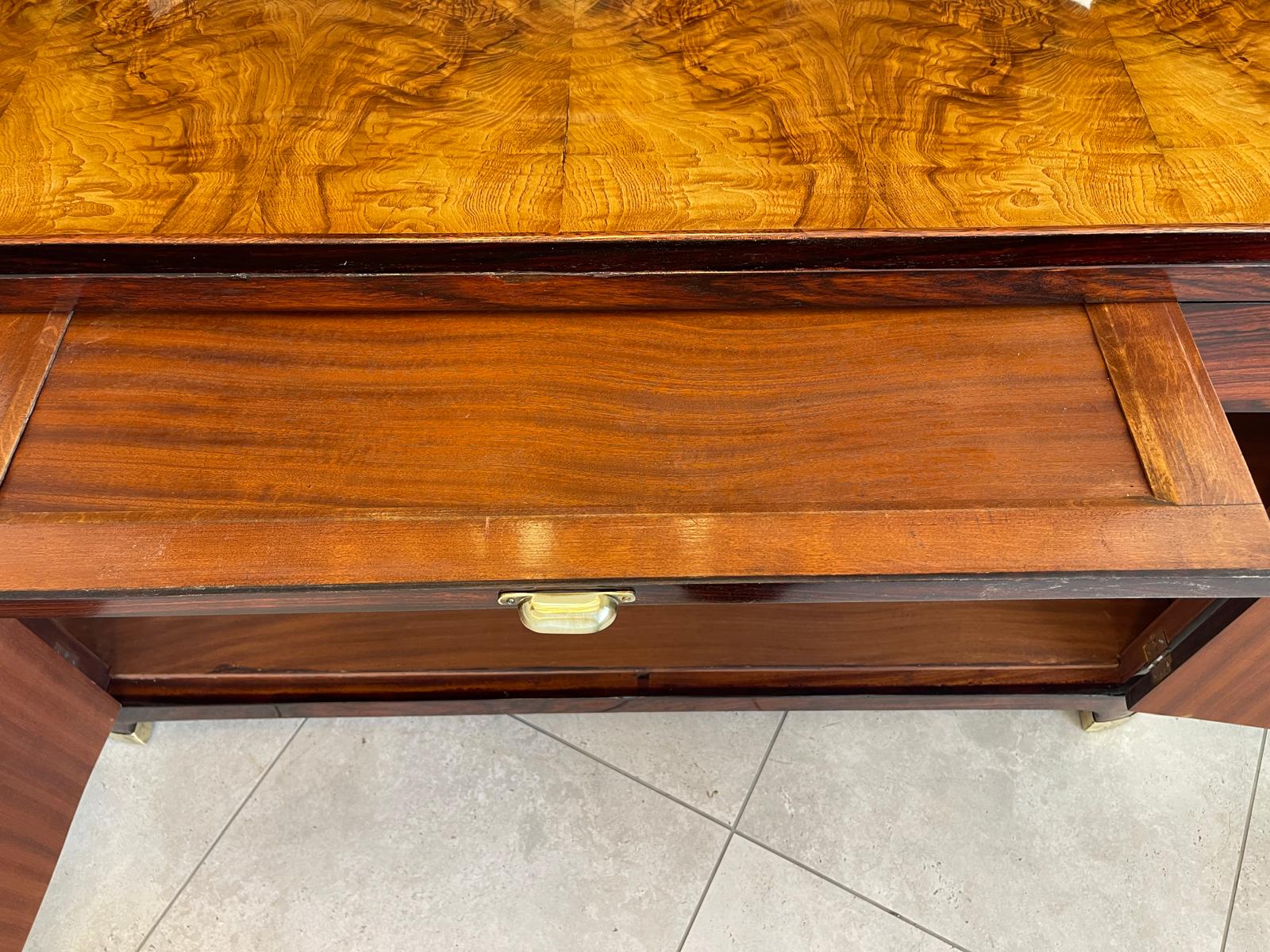 Sale Restauriertes Jugendstil Designerbuffet Aufsatzbuffet Bücherschrank G1376