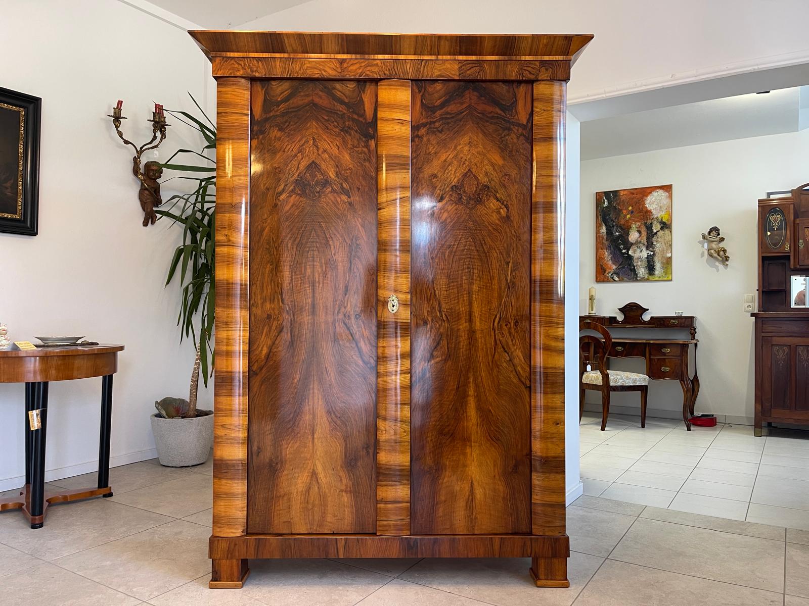 SALE Restaurierter Biedermeier Schrank Kleiderkasten Hallenschrank Antiquität G1319