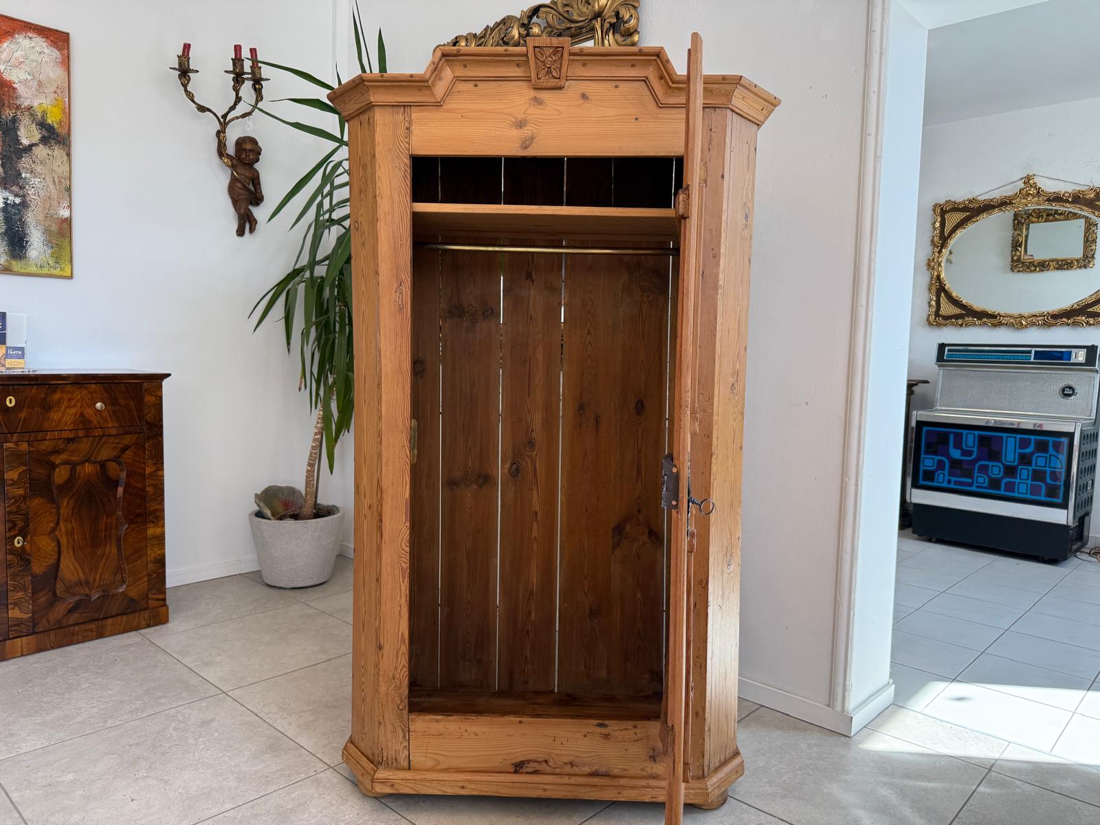 Sale Biedermeier Bauernschrank Barockschrank Tirol D2494