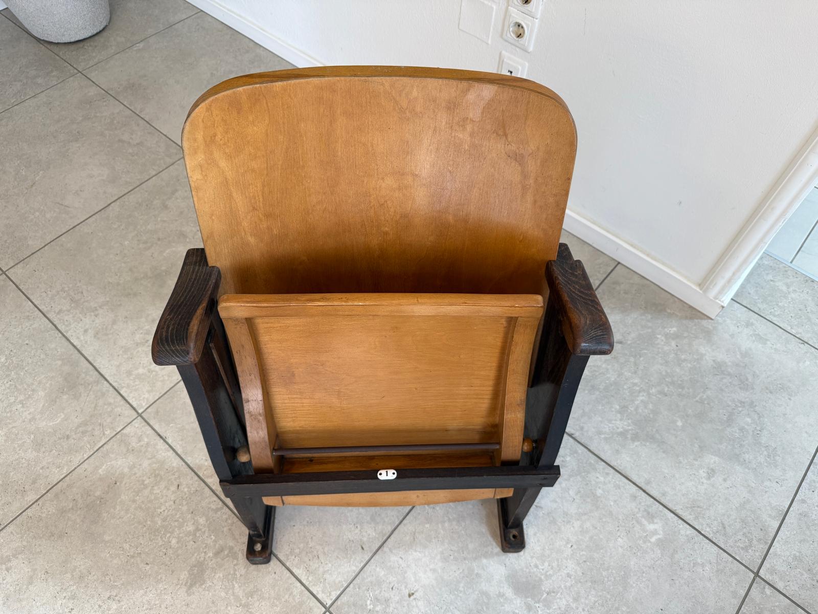 Originale Kinosessel 1er Sitz Klappstuhl Stuhl Sitzgruppe G2129