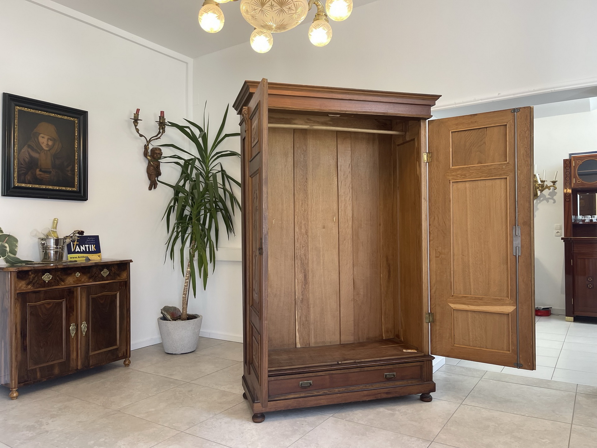 Bauernschrank_07e2XhDDinc7Bq2 Gründerzeit Schrank Eichenholz Geschnitzt B1553