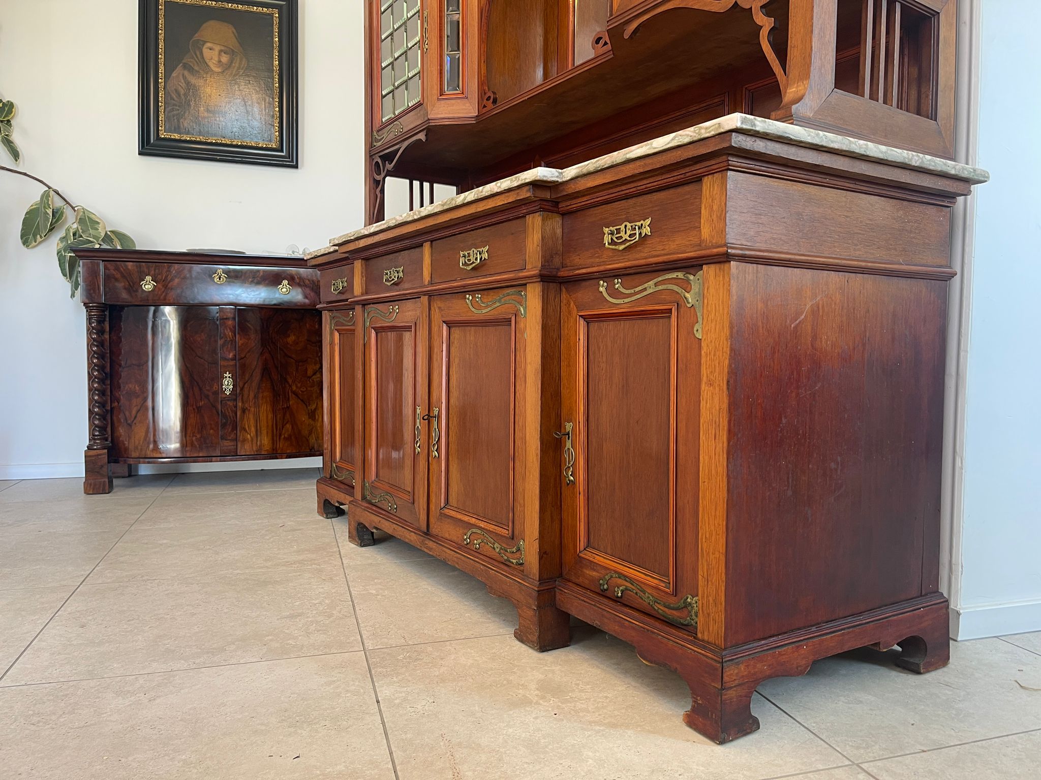 00996e4f-4cfb-4c56-94b6-4769a2f7af91 Originales Jugendstil Aufsatzbuffet Bücherschrank Vitrinenschrank A4909