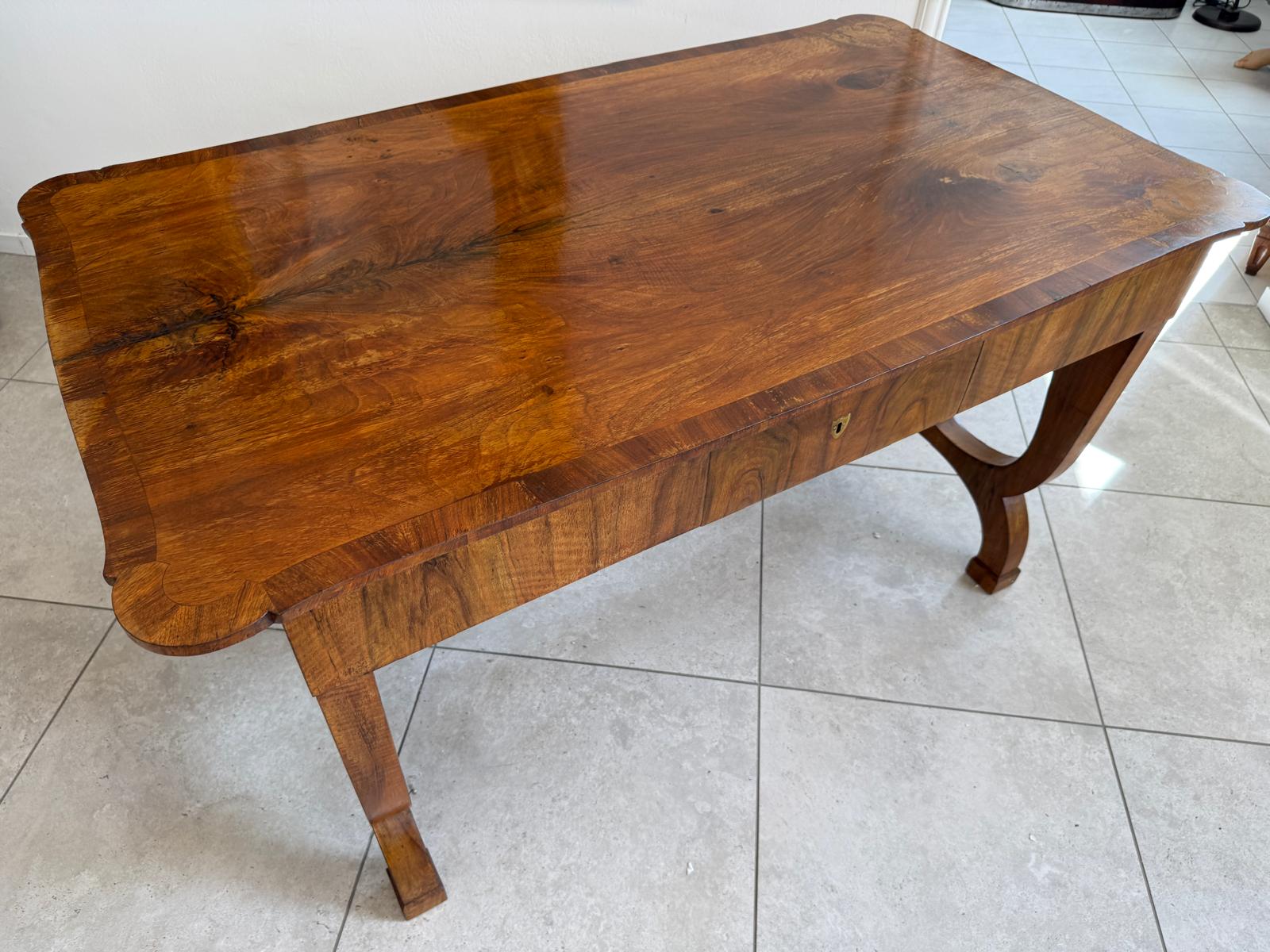 Spätbiedermeier Schreibtisch Sekretär Nussholz Originalstück D2388