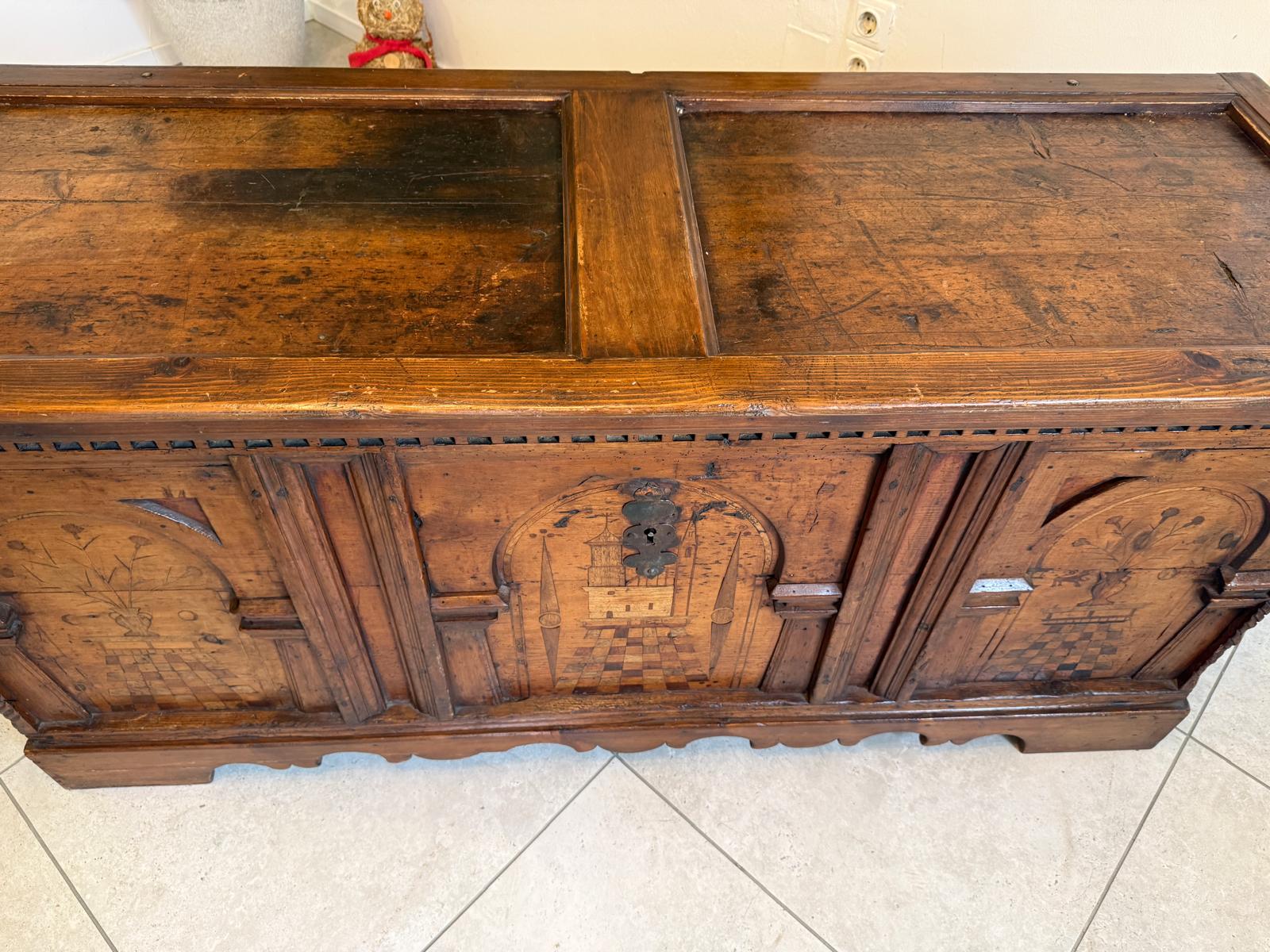 Truhe Bauerntruhe Naturholztruhe Nadelholz Bauernmöbel Antiquität G2366