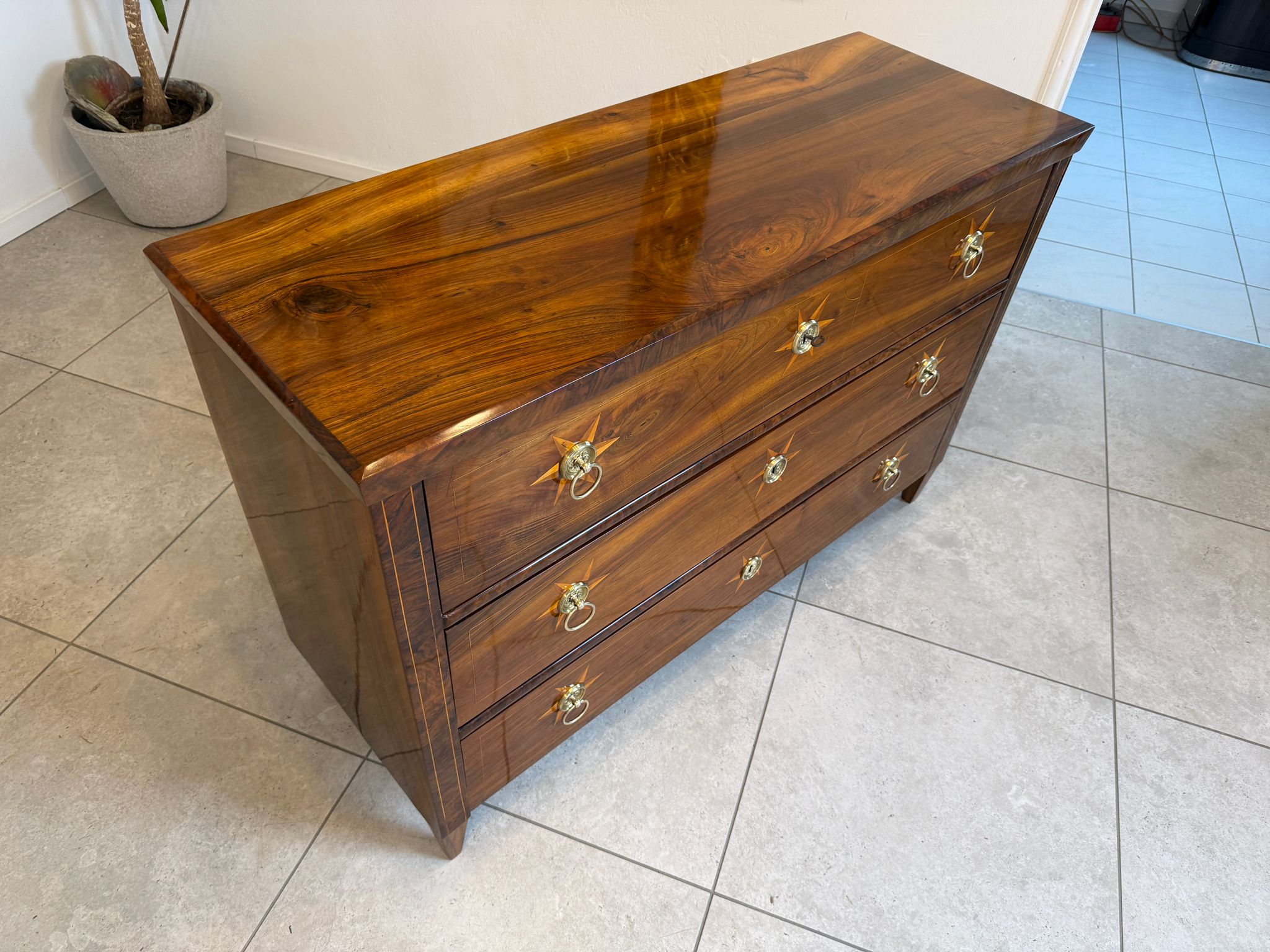 Restaurierte Biedermeier Kommode 3 Ladenkommode Nussholz Antiquität D1044